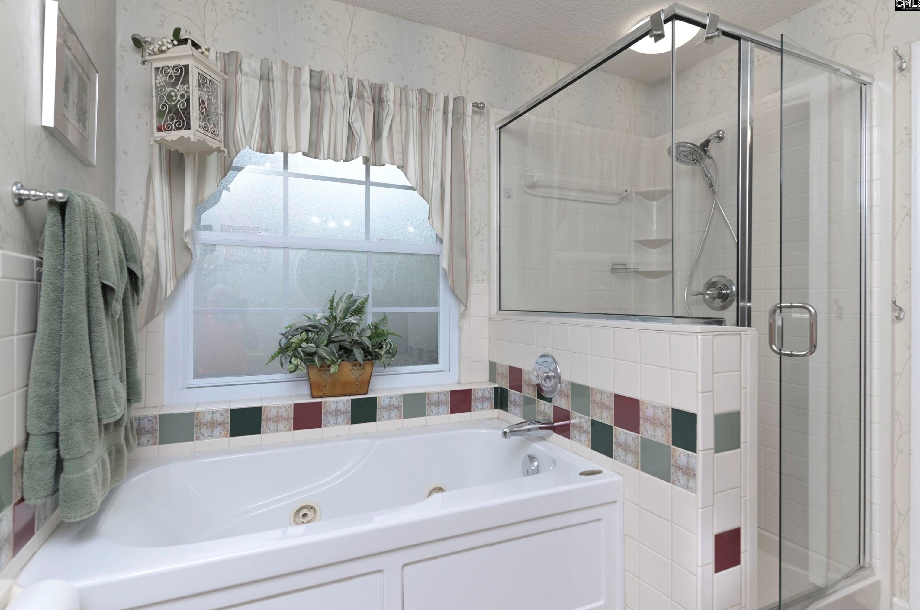 111 Majestic Dr, Columbia SC exterior