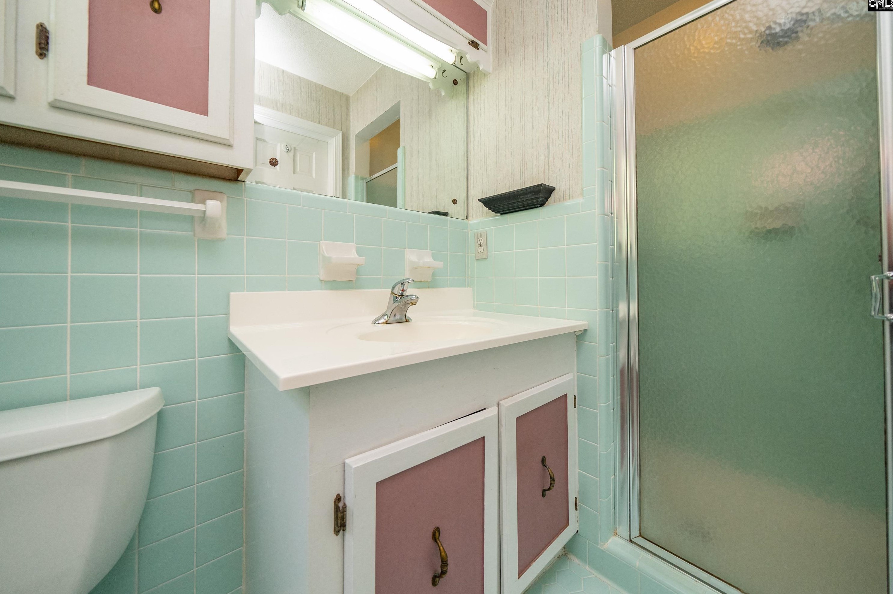 348 Lewisham Rd, Columbia SC 29210-3711 exterior