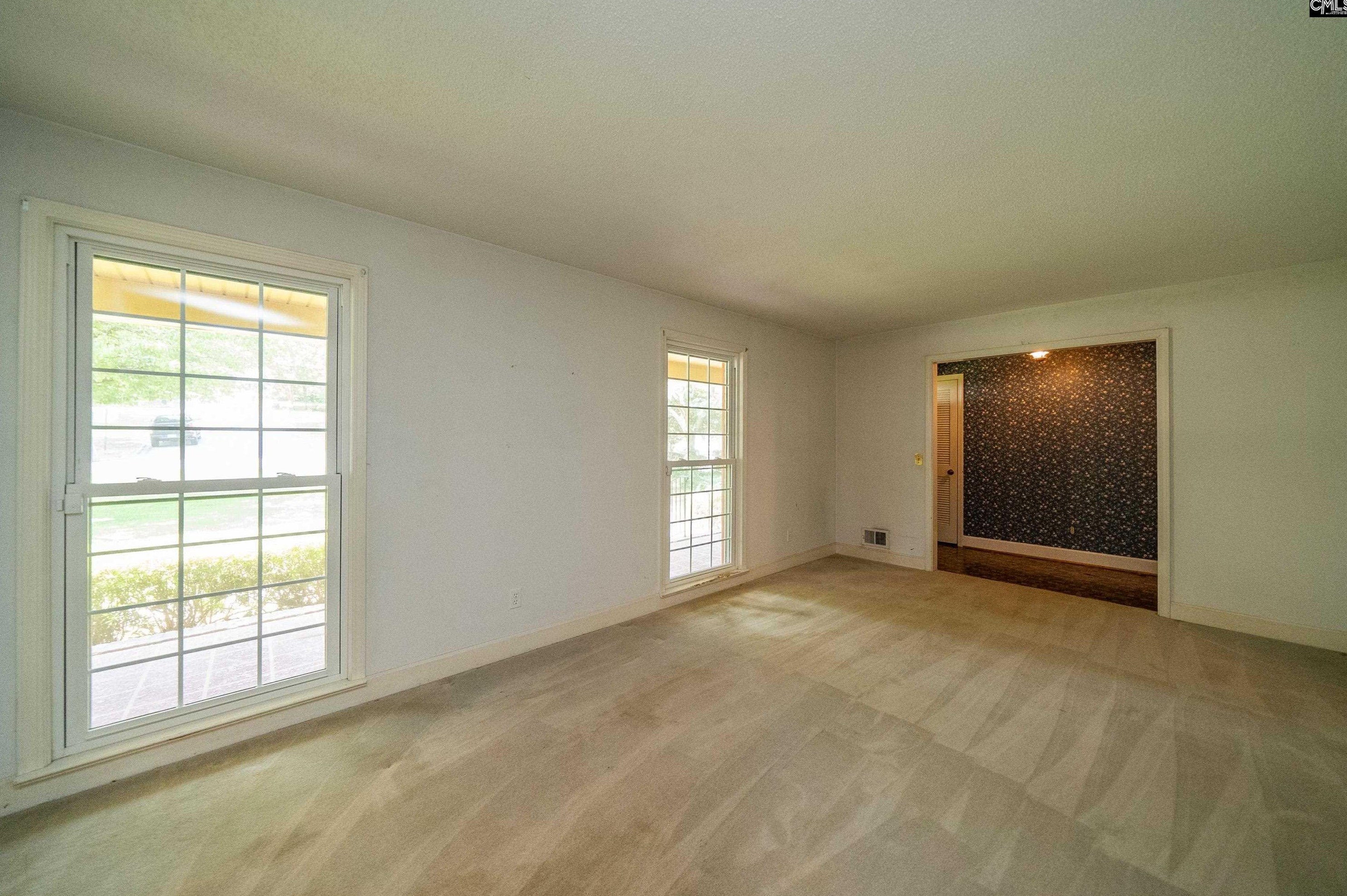 348 Lewisham Rd, Columbia SC 29210-3711 exterior