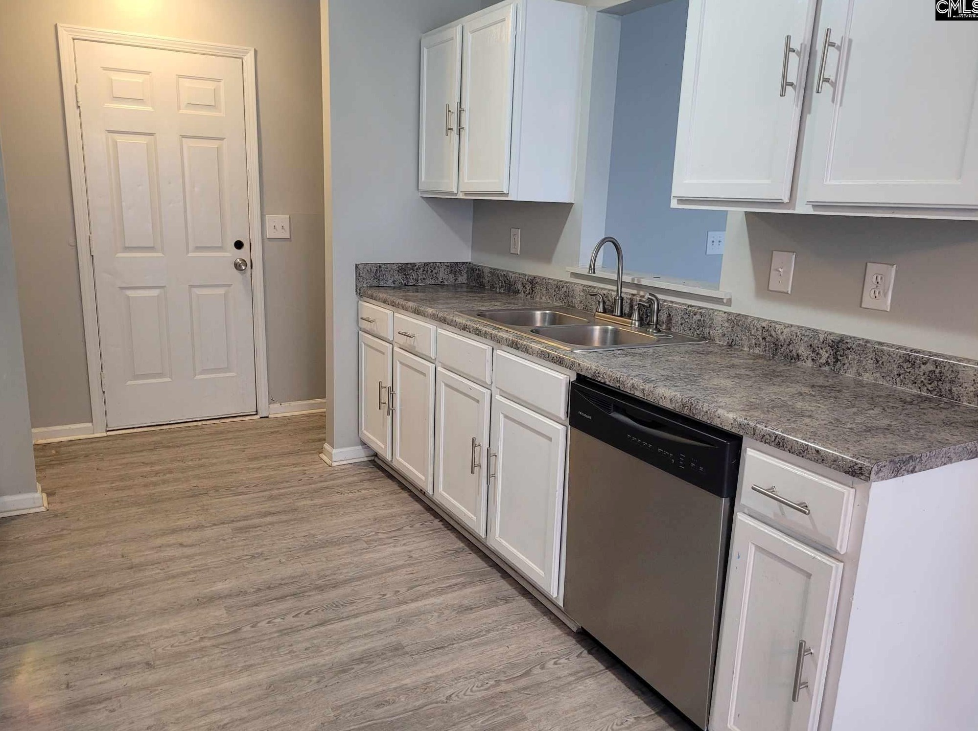 228 Curvewood Rd, Columbia, SC 29229-7125