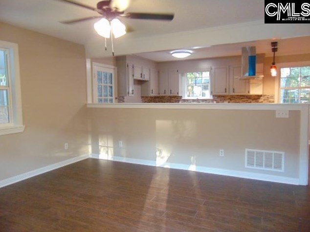 128 Botany Dr, Irmo, SC 29063-9618