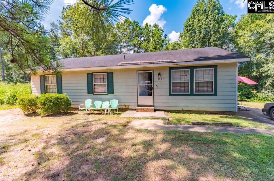 1025 Rockymount Rd, Columbia, SC 29203-1121