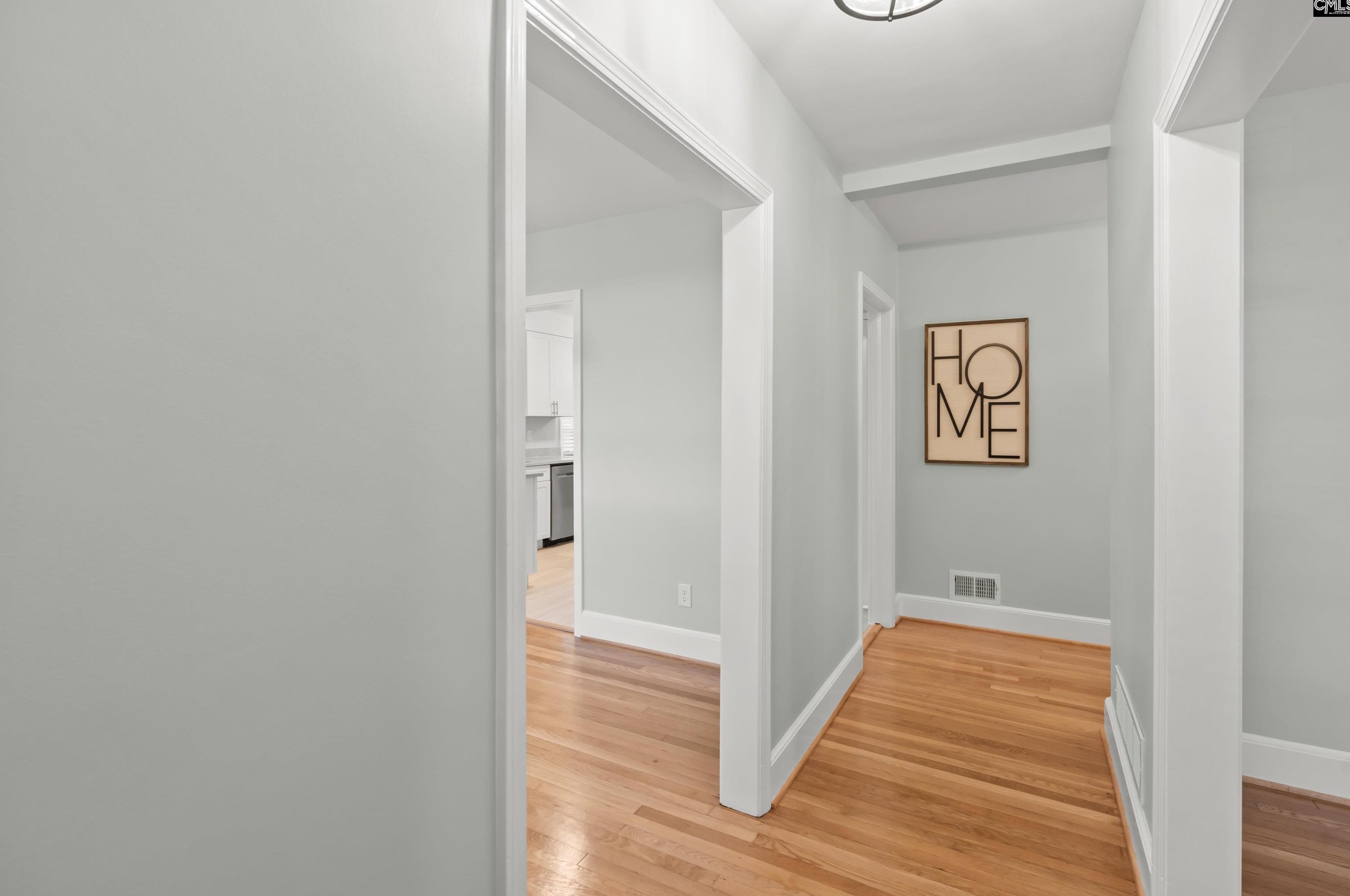 522 Holly St, Columbia, SC 29205-2512
