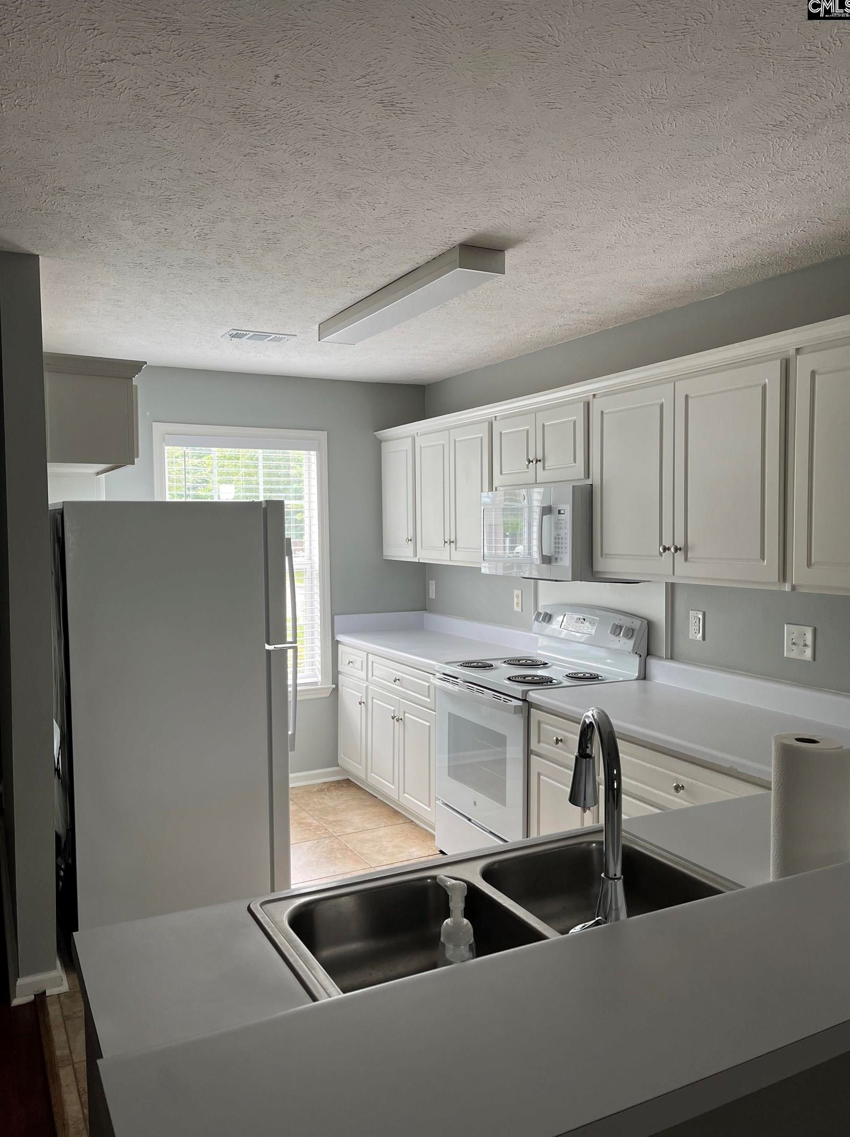 140 Crestland Dr, Columbia, SC 29210