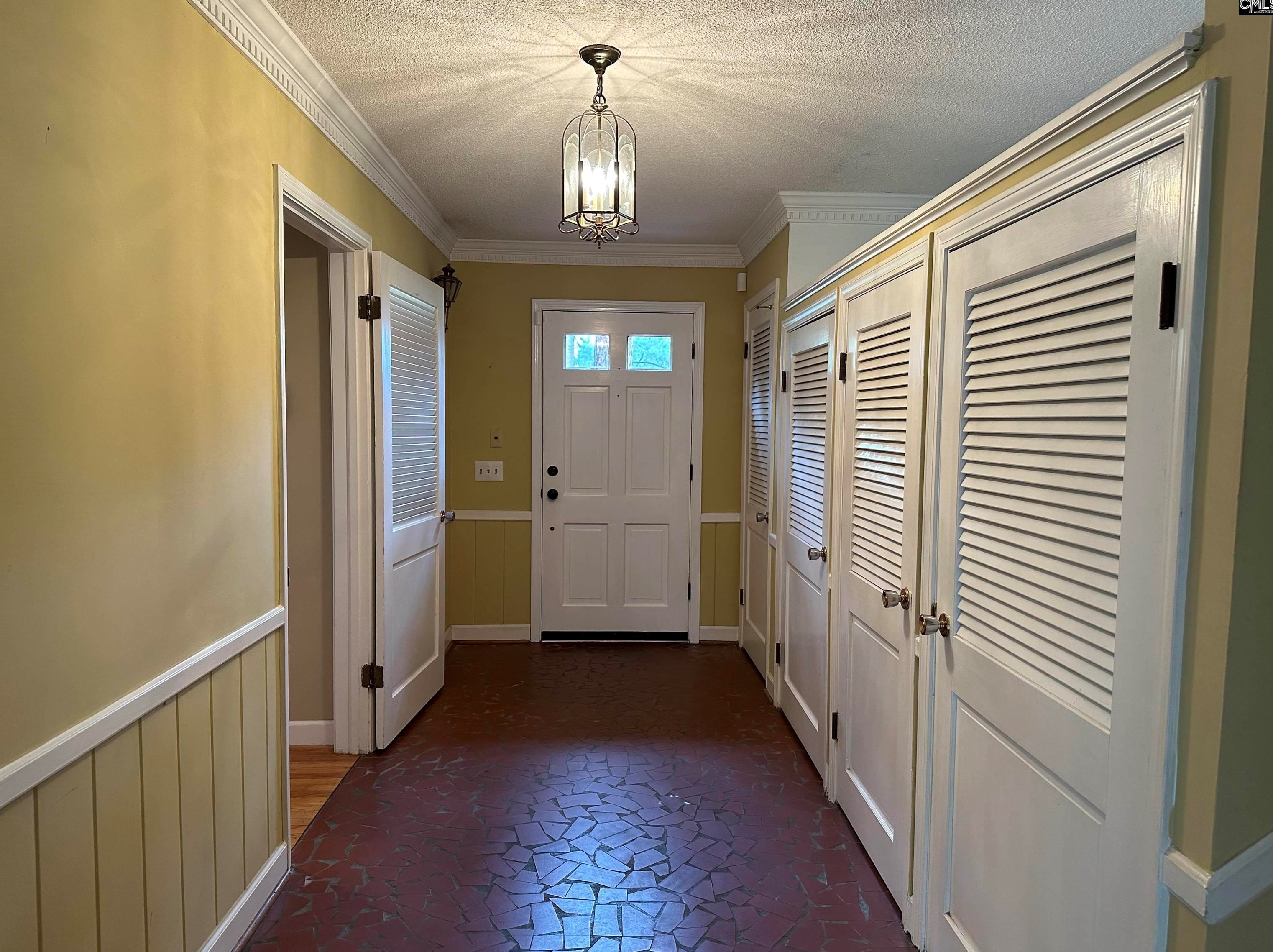 6229 Gill Creek Rd, Columbia, SC 29206-4317