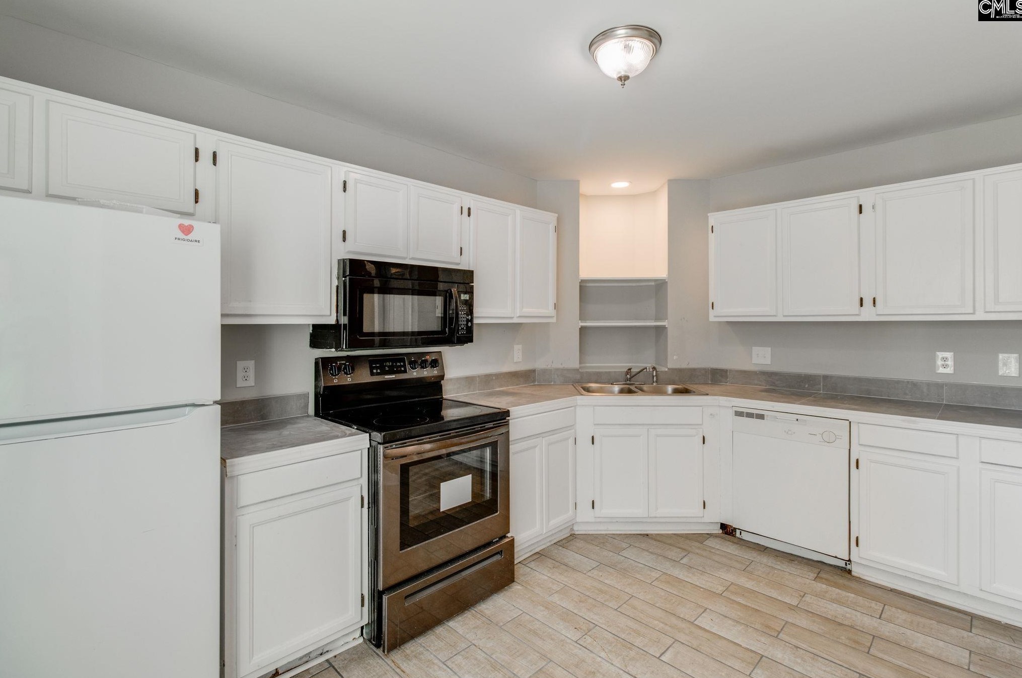 103 Salusbury Ln, Columbia SC 29229-8526 exterior