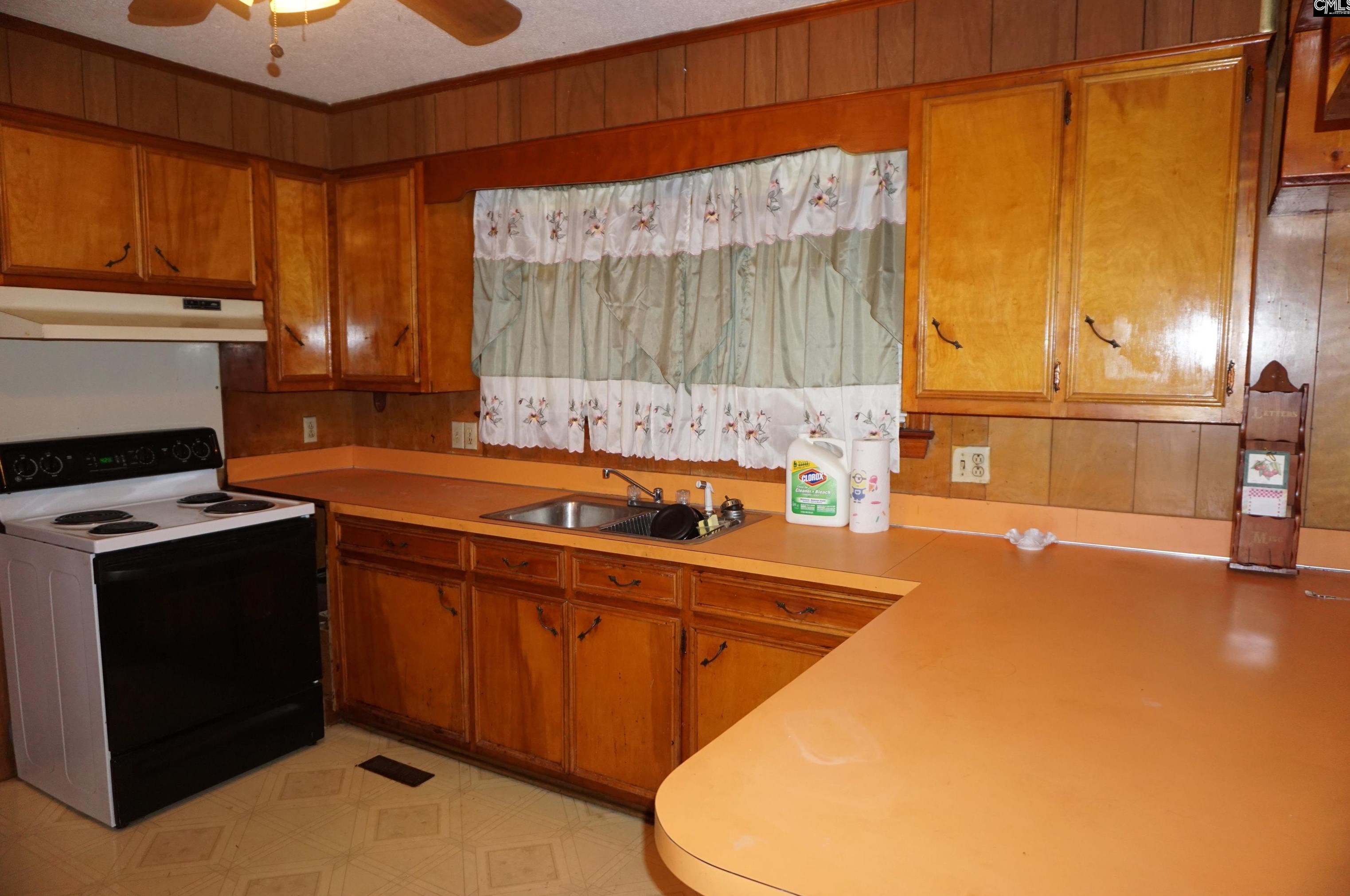 800 Armour St, Columbia SC 29203-5010 exterior