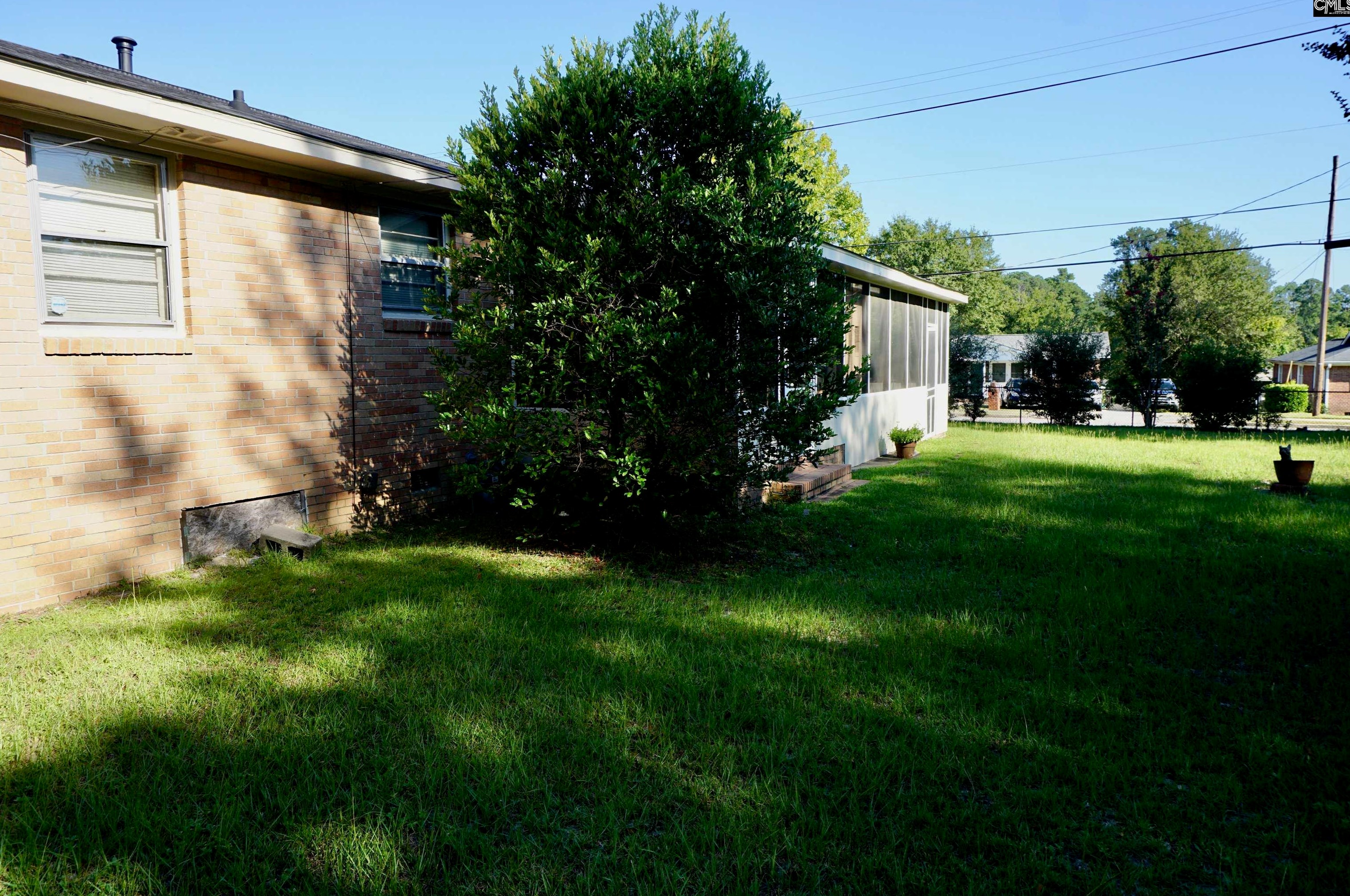 800 Armour St, Columbia SC 29203-5010 exterior