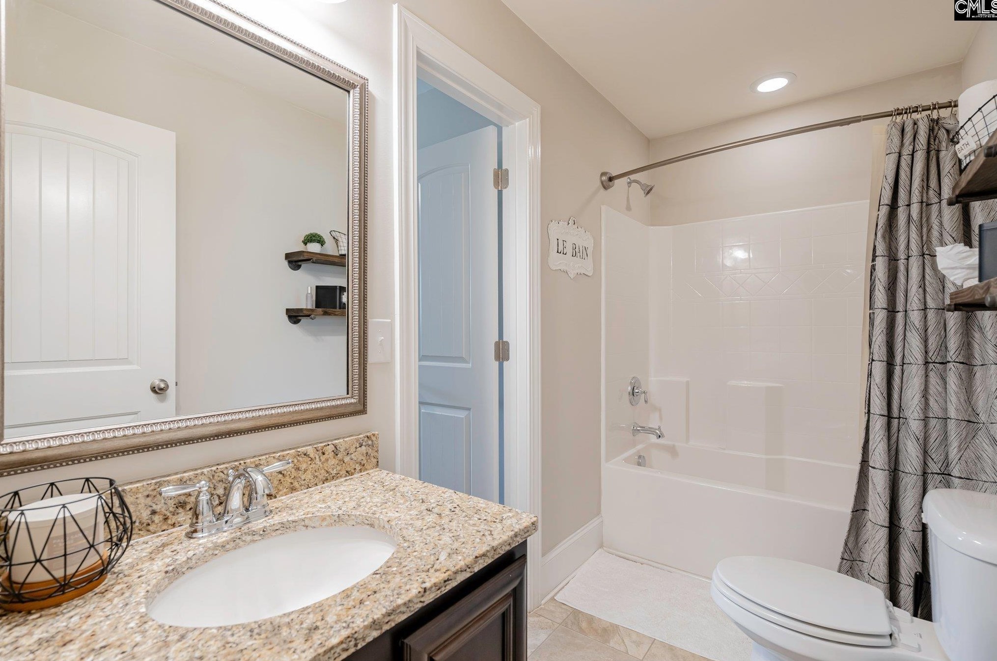 688 Gladiolus Dr, Columbia SC 29229-6904 exterior