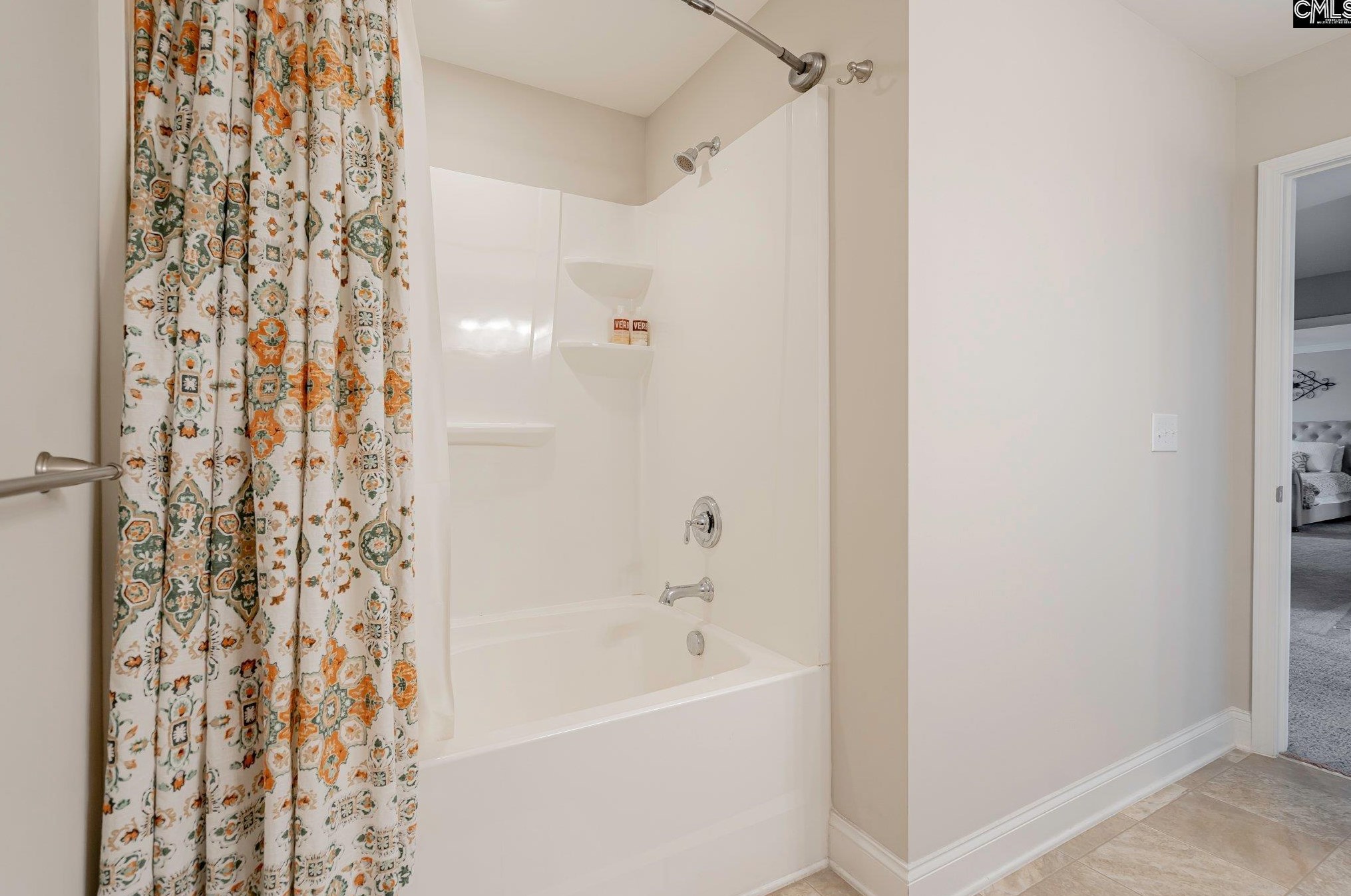 688 Gladiolus Dr, Columbia SC 29229-6904 exterior