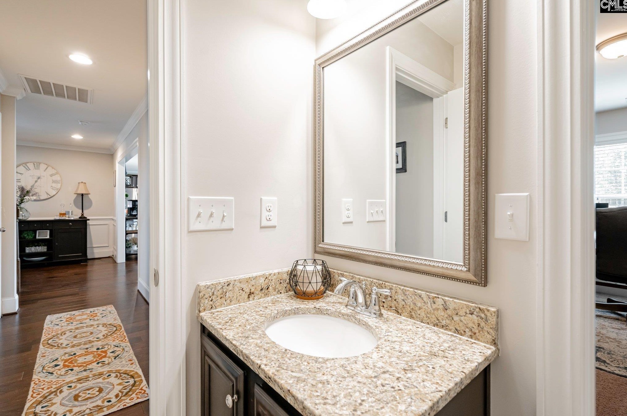 688 Gladiolus Dr, Columbia SC 29229-6904 exterior