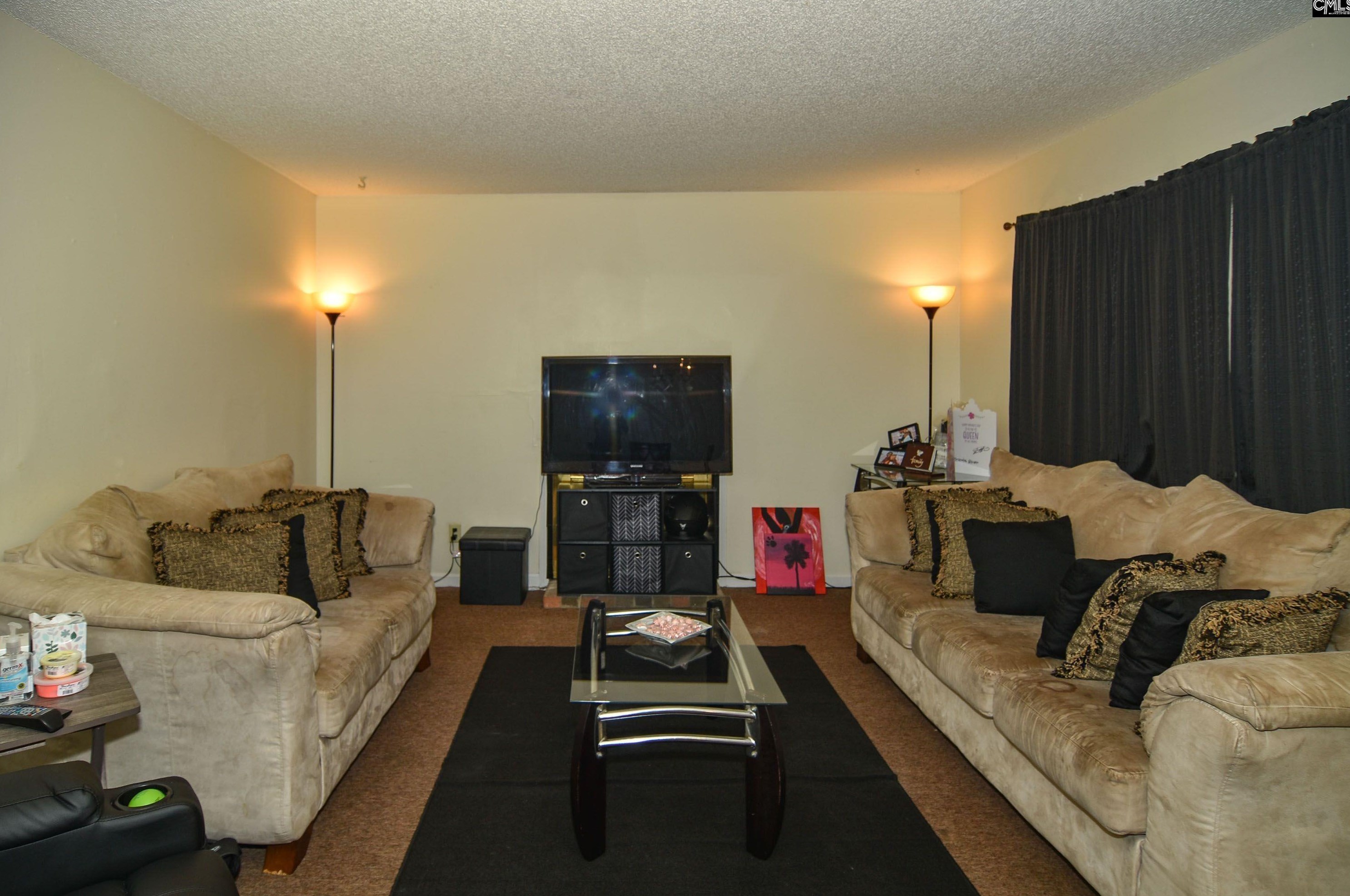 109 Misty Oak Rd, Columbia, SC 29223-2320