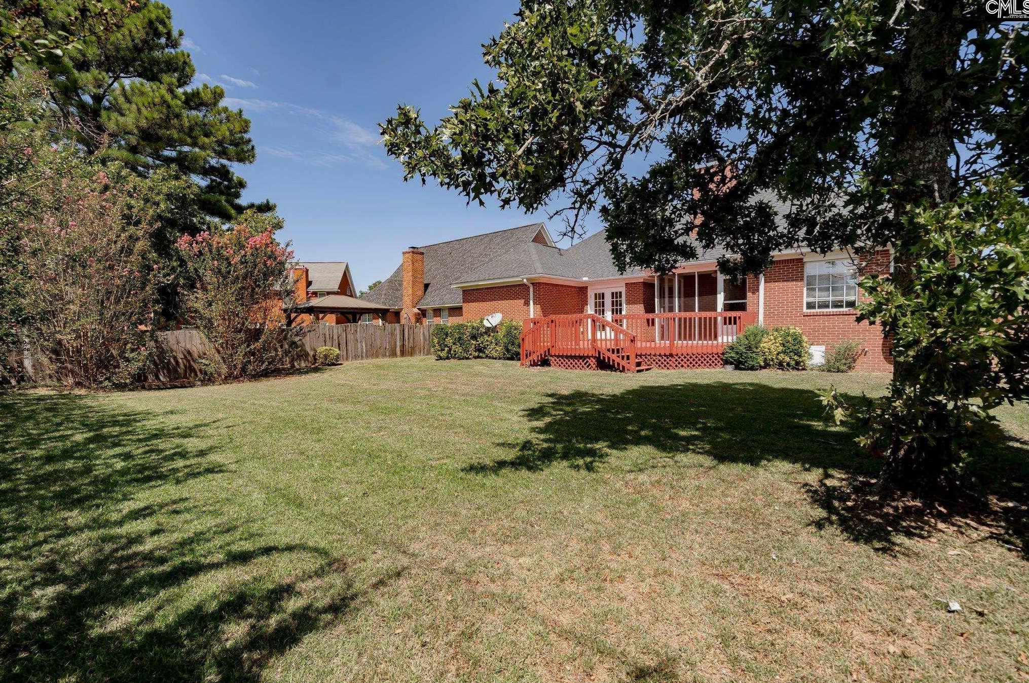 4 Holly Thorn Ct, Columbia SC 29229-9428 exterior