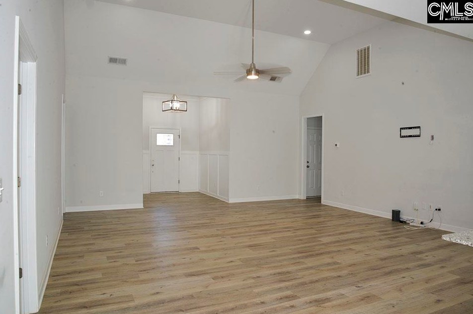 117 Newberry Dr, Lake Murray, SC 29036-8280