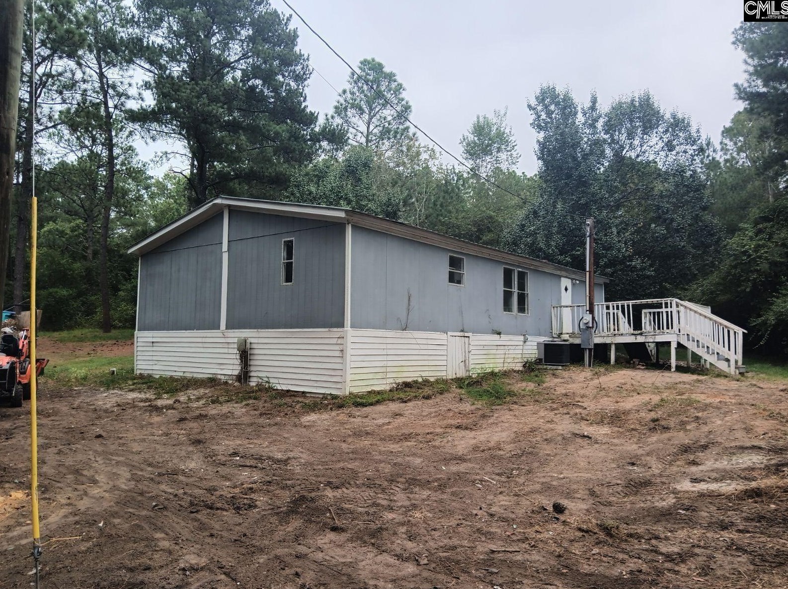 305 Rickard Dr, Gilbert SC  29054-8785 exterior