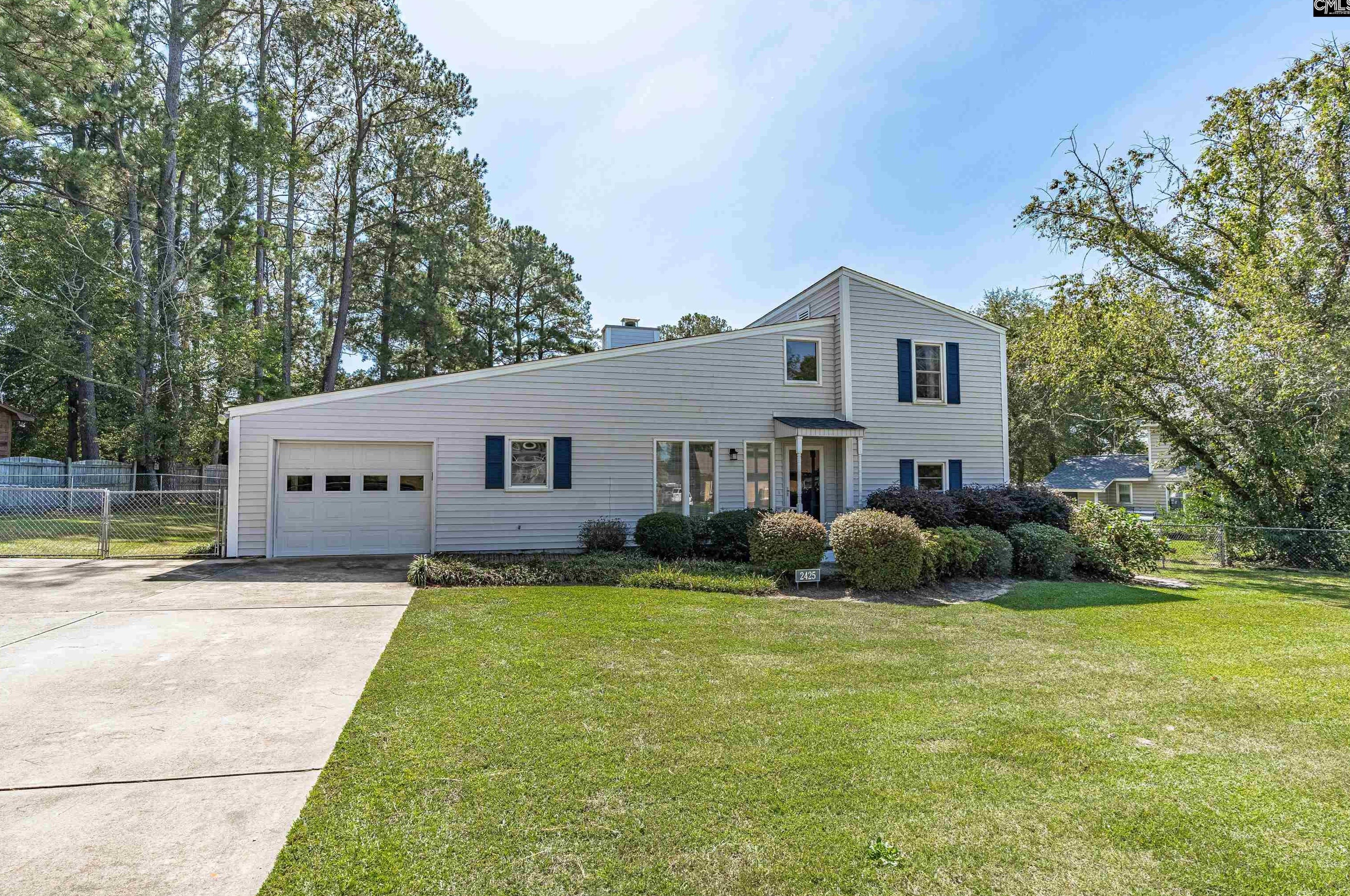 2425 Saxon Shore Rd, Columbia, SC 29209-4138