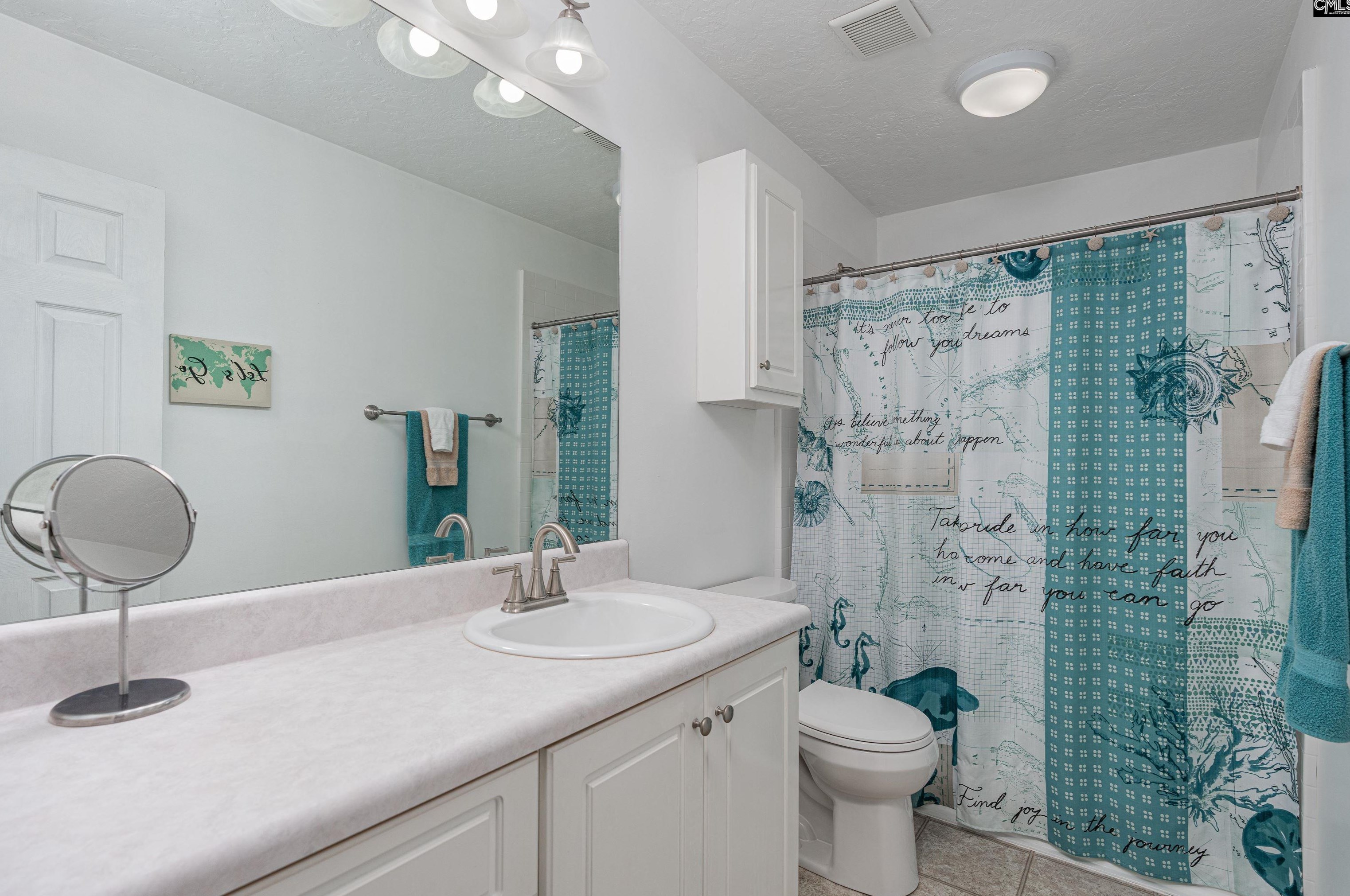 122 Cedar Gln Ln, Columbia SC 29223-3301 exterior