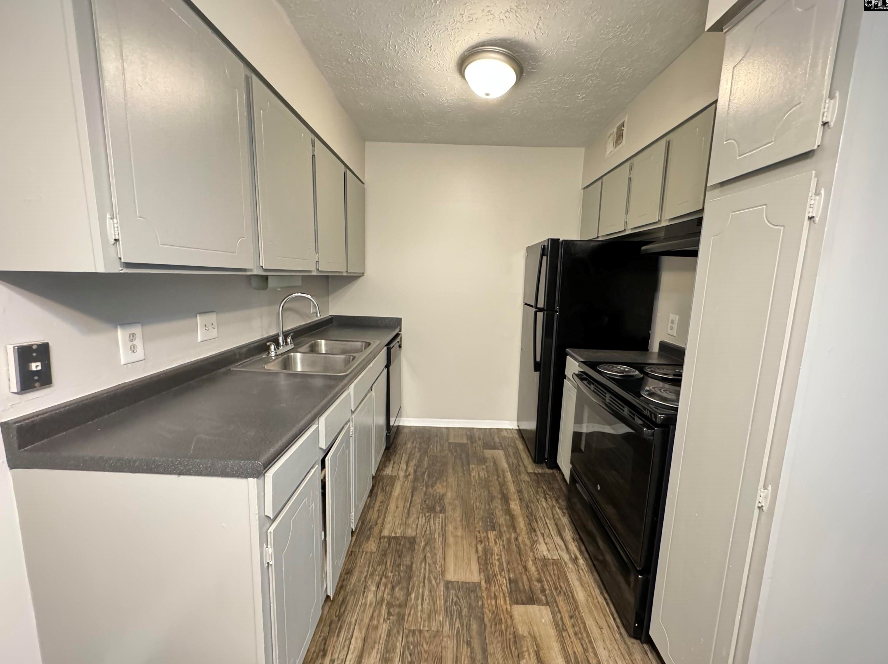 1323 Old Manor Rd, Columbia, SC 29210-8613