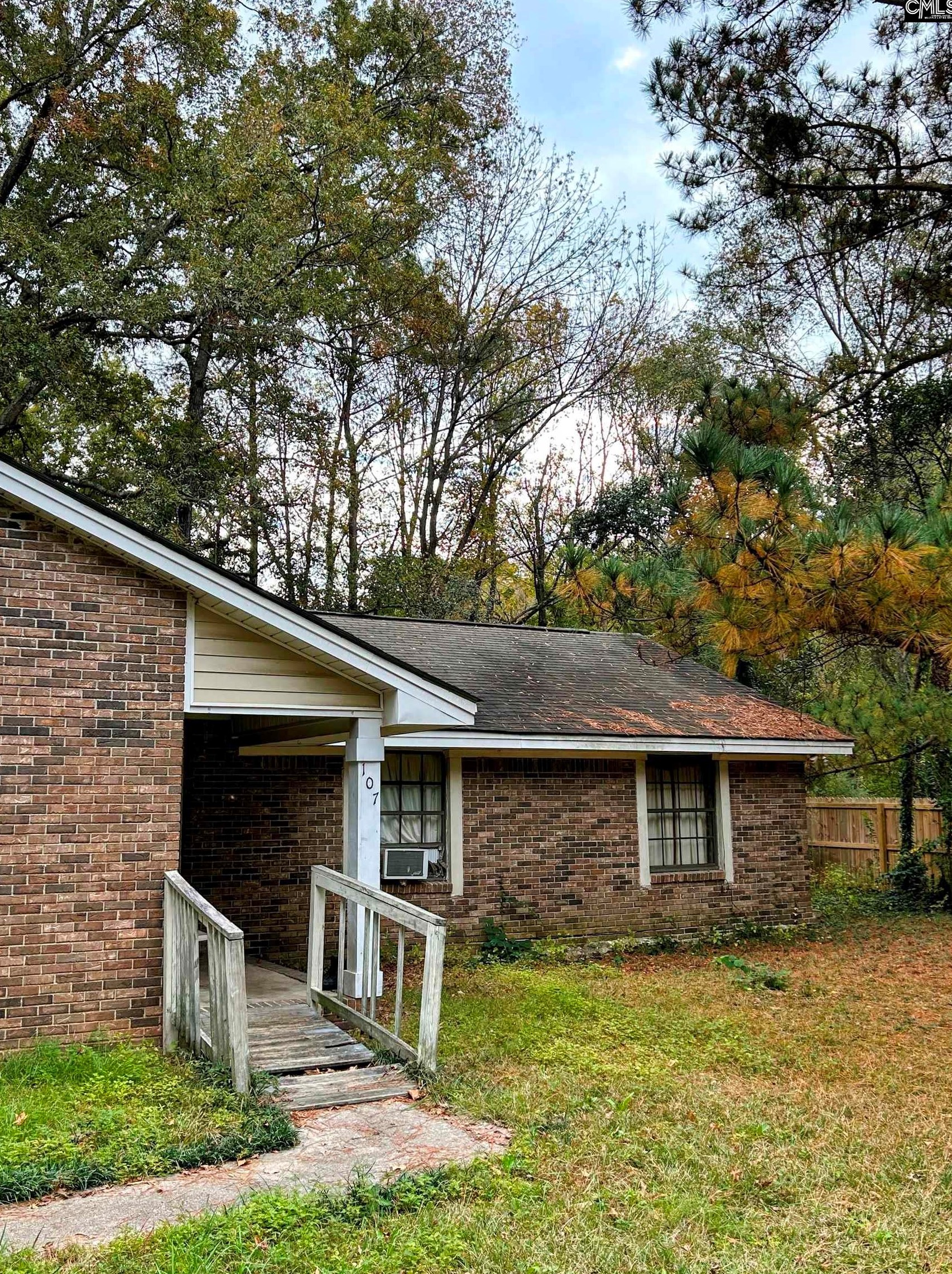 107 Brickling Rd, Irmo, SC 29063