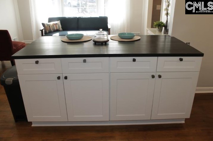 1916 Berkshire Dr, Columbia SC 29210-6841 exterior