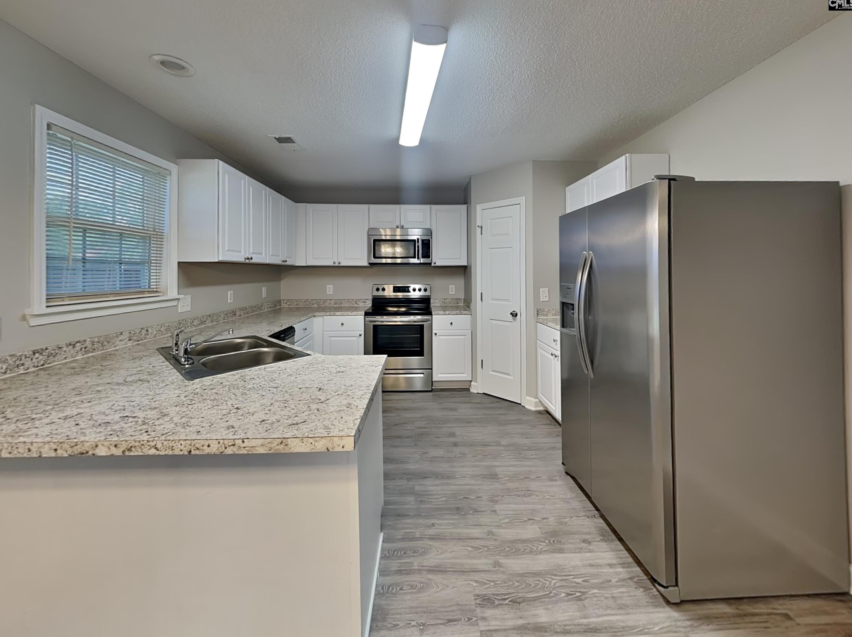 2 Abbey Rd, Elgin, SC 29045