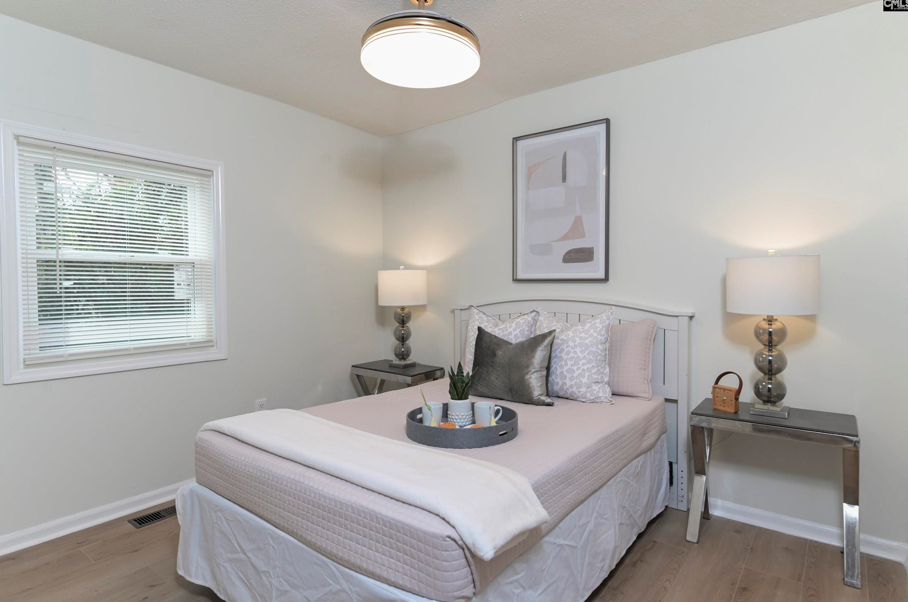 112 Riverview Ct, Columbia SC  29201-1210 exterior