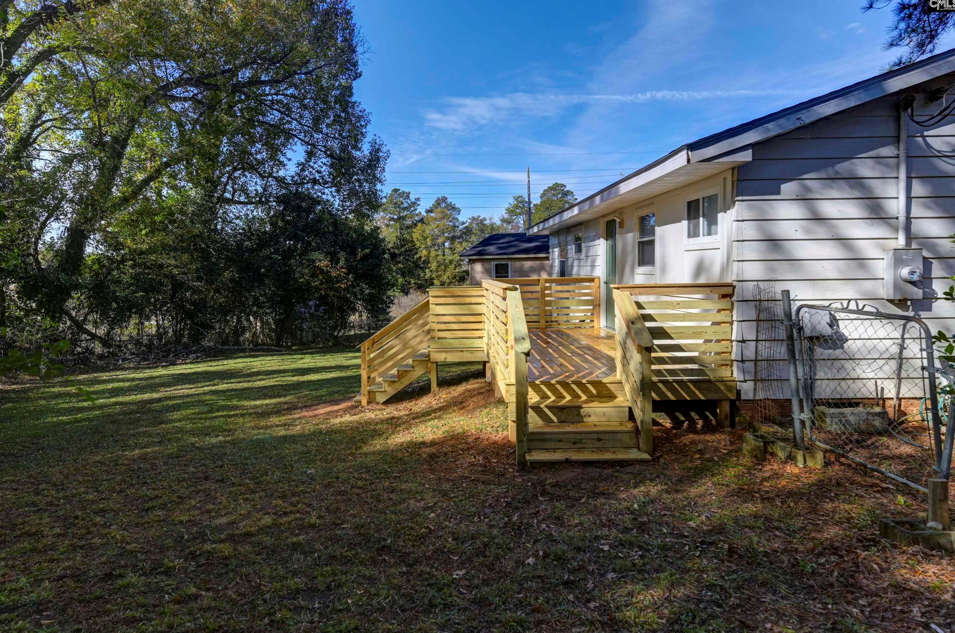 112 Riverview Ct, Columbia SC  29201-1210 exterior