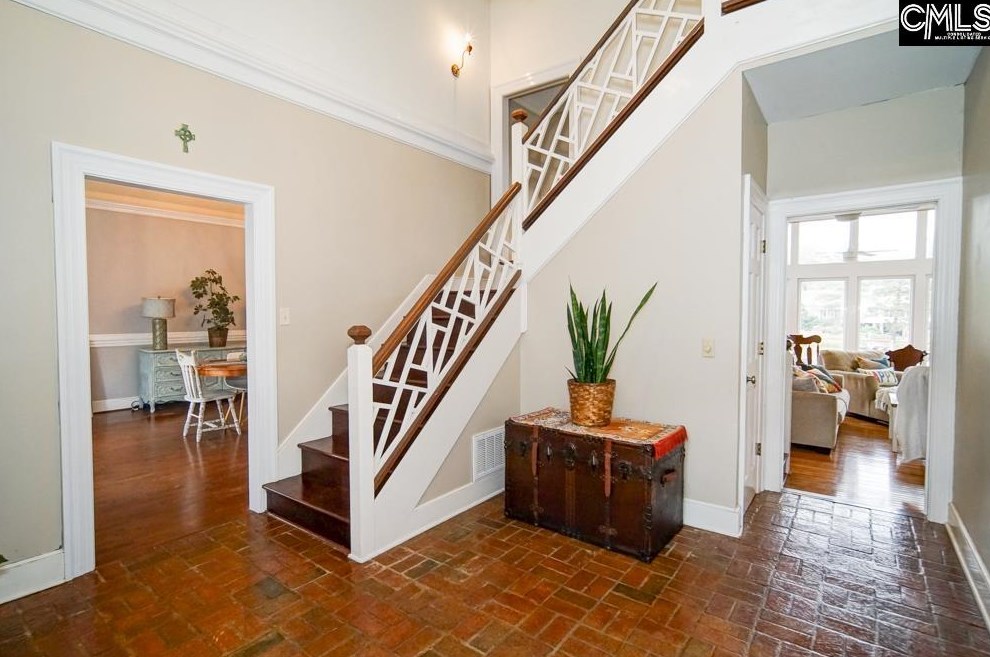 1700 Quail Lake Dr, Cayce-West Columbia, SC 29169