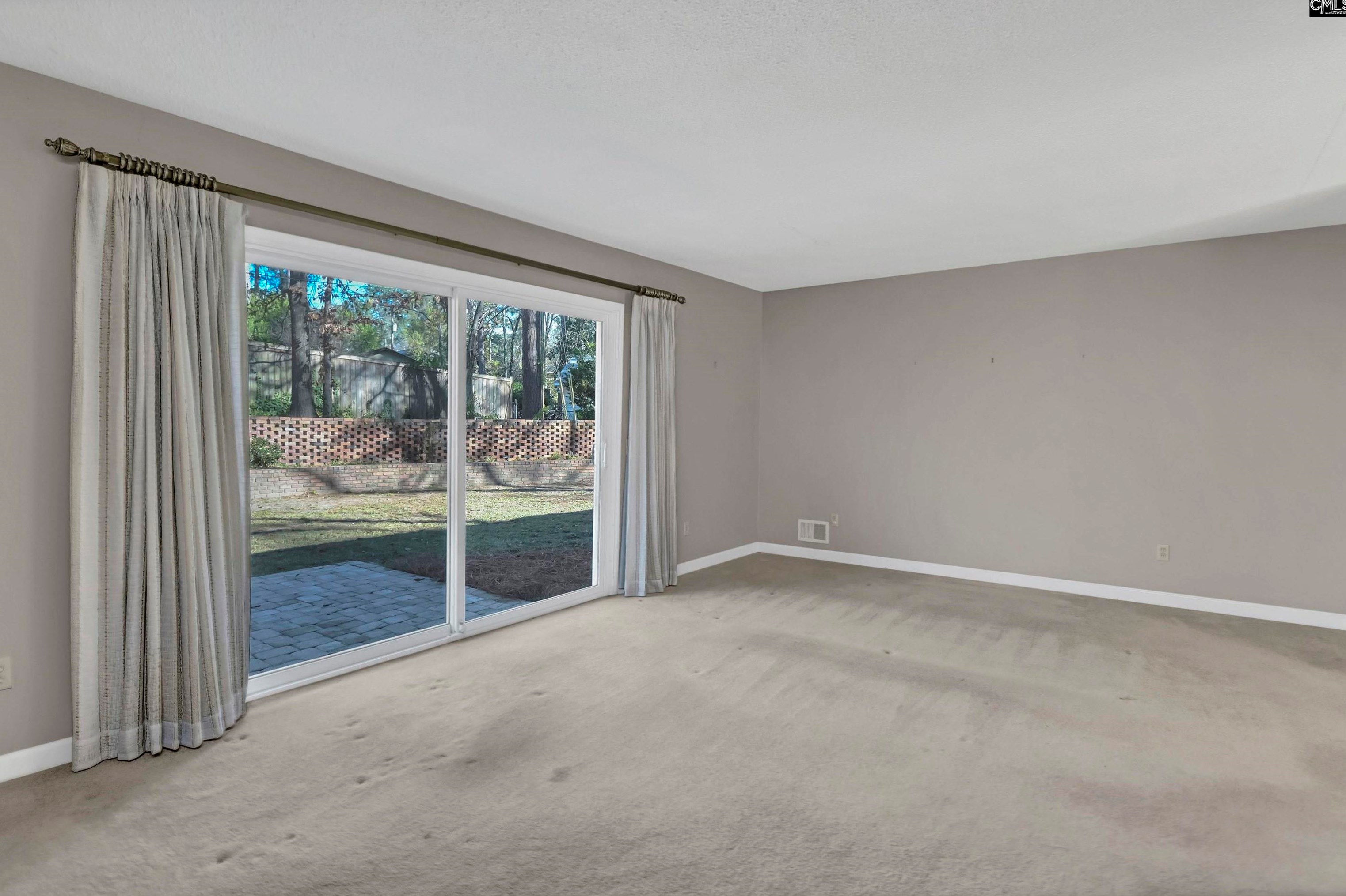 5919 Gill Crk Rd, Columbia SC 29206-4320 exterior