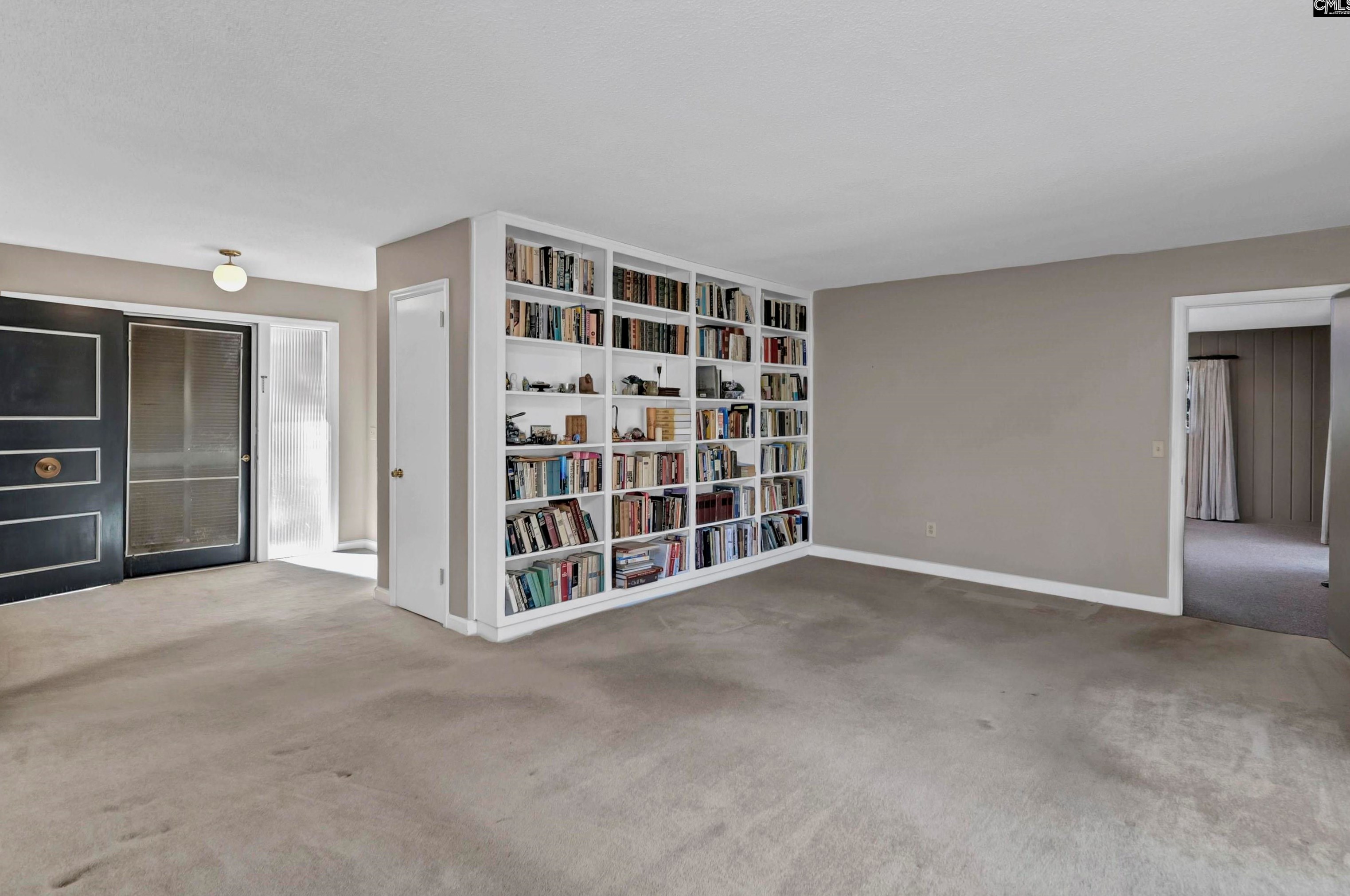 5919 Gill Crk Rd, Columbia SC 29206-4320 exterior