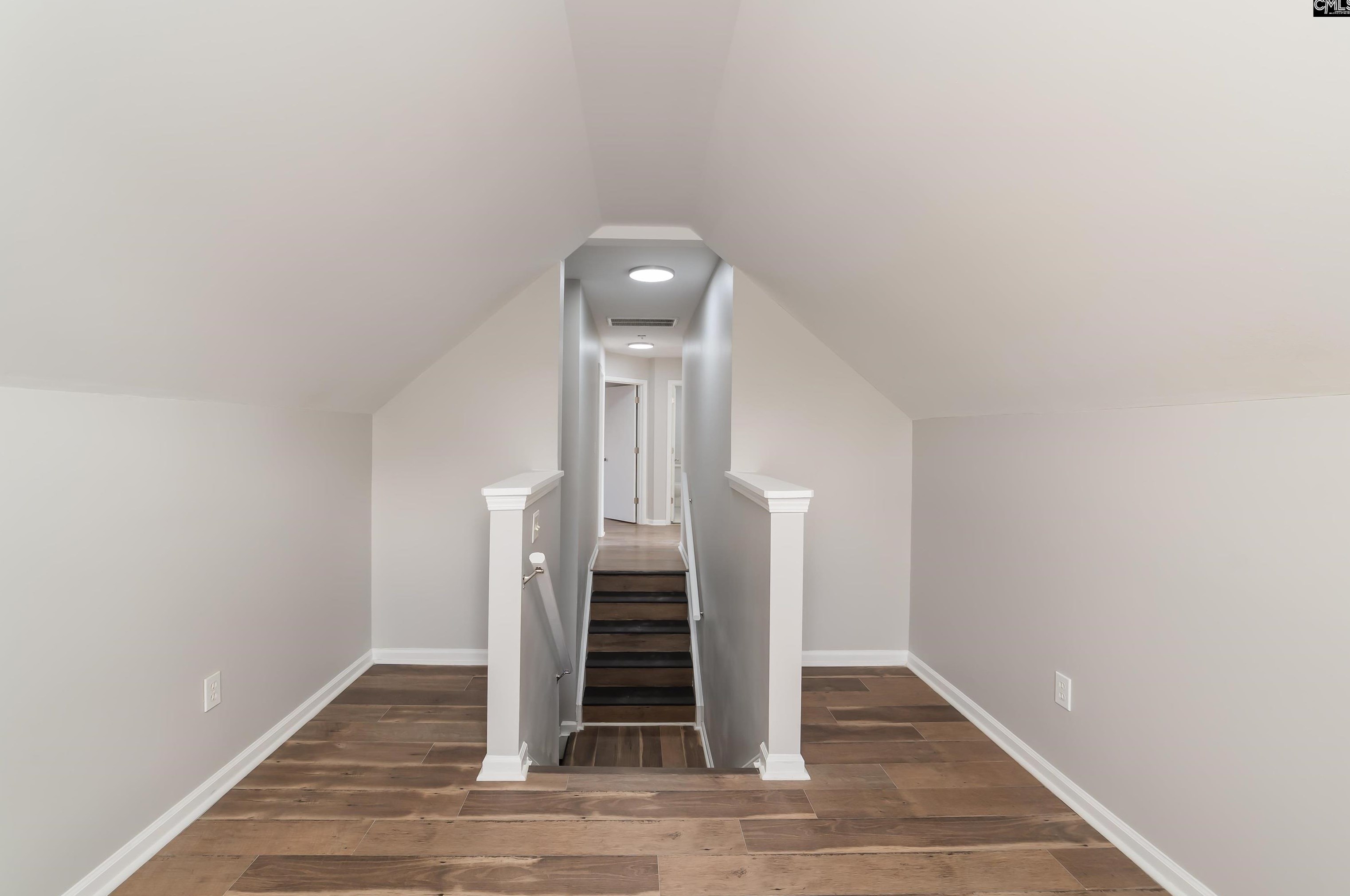 116 Creek Way Ln, Columbia SC  29209-5720 exterior