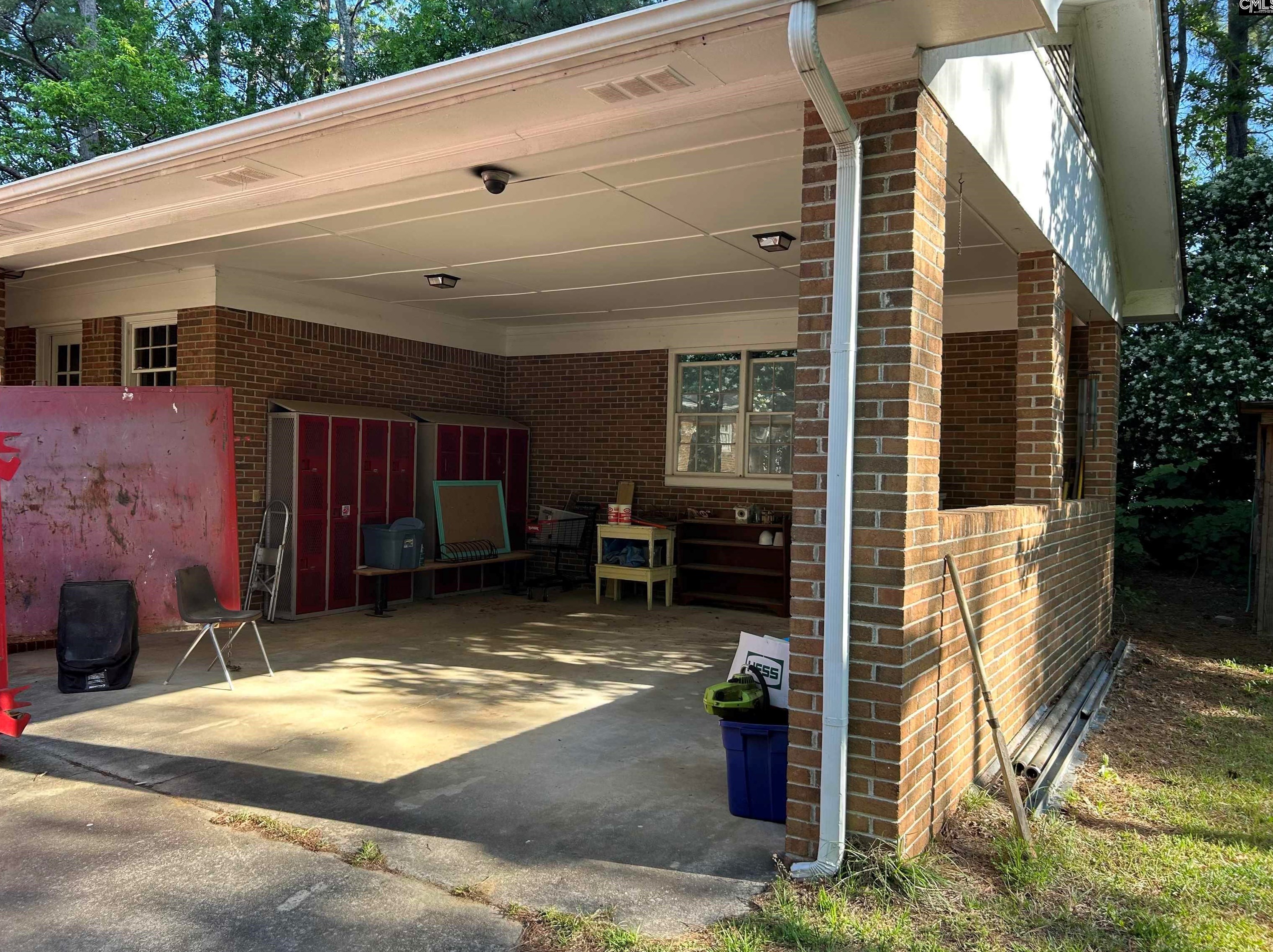 2538 Ashland Rd, Columbia SC  29210-5008 exterior