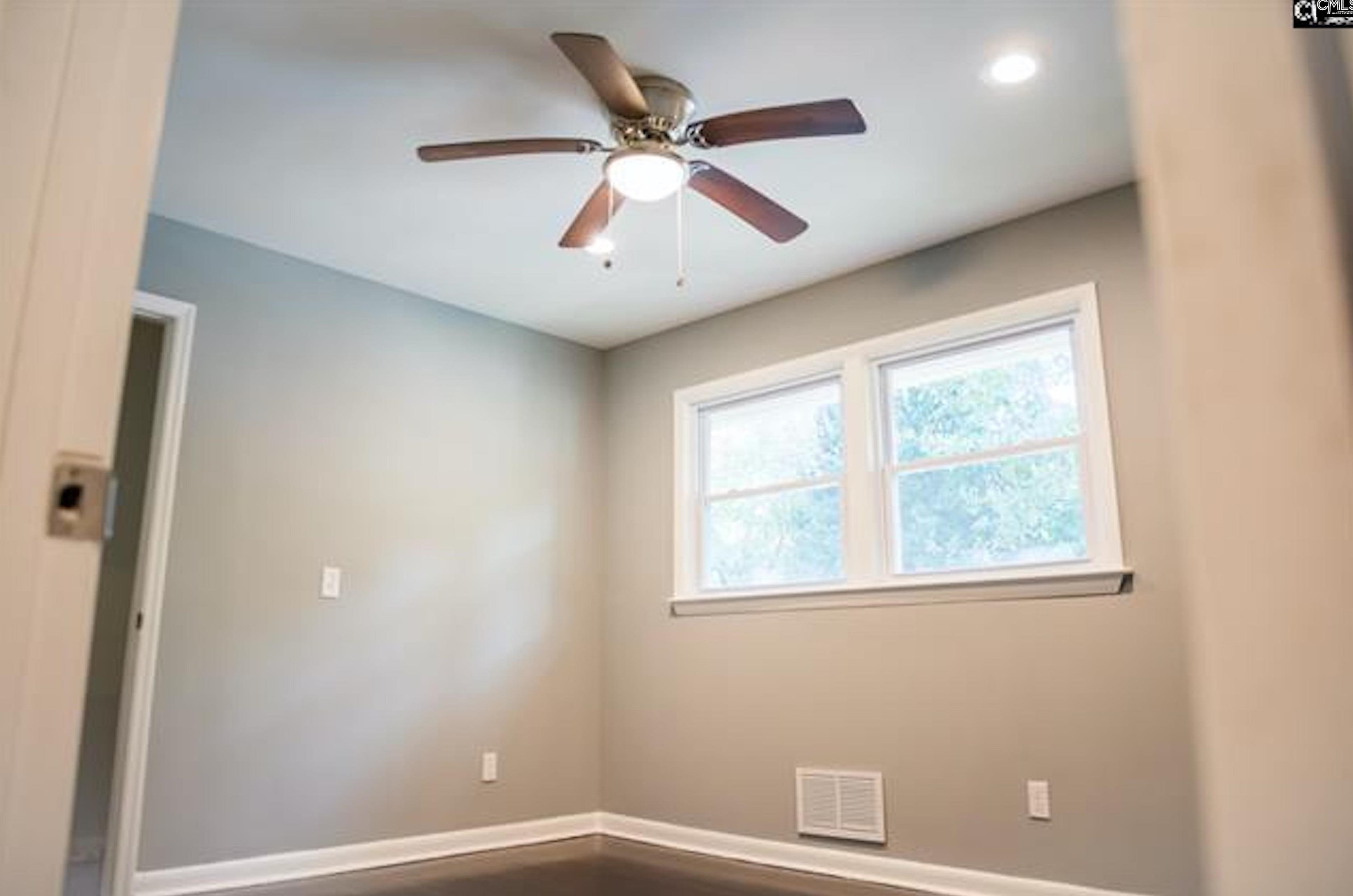 358 Lewisham Rd, Columbia SC 29210-3712 exterior