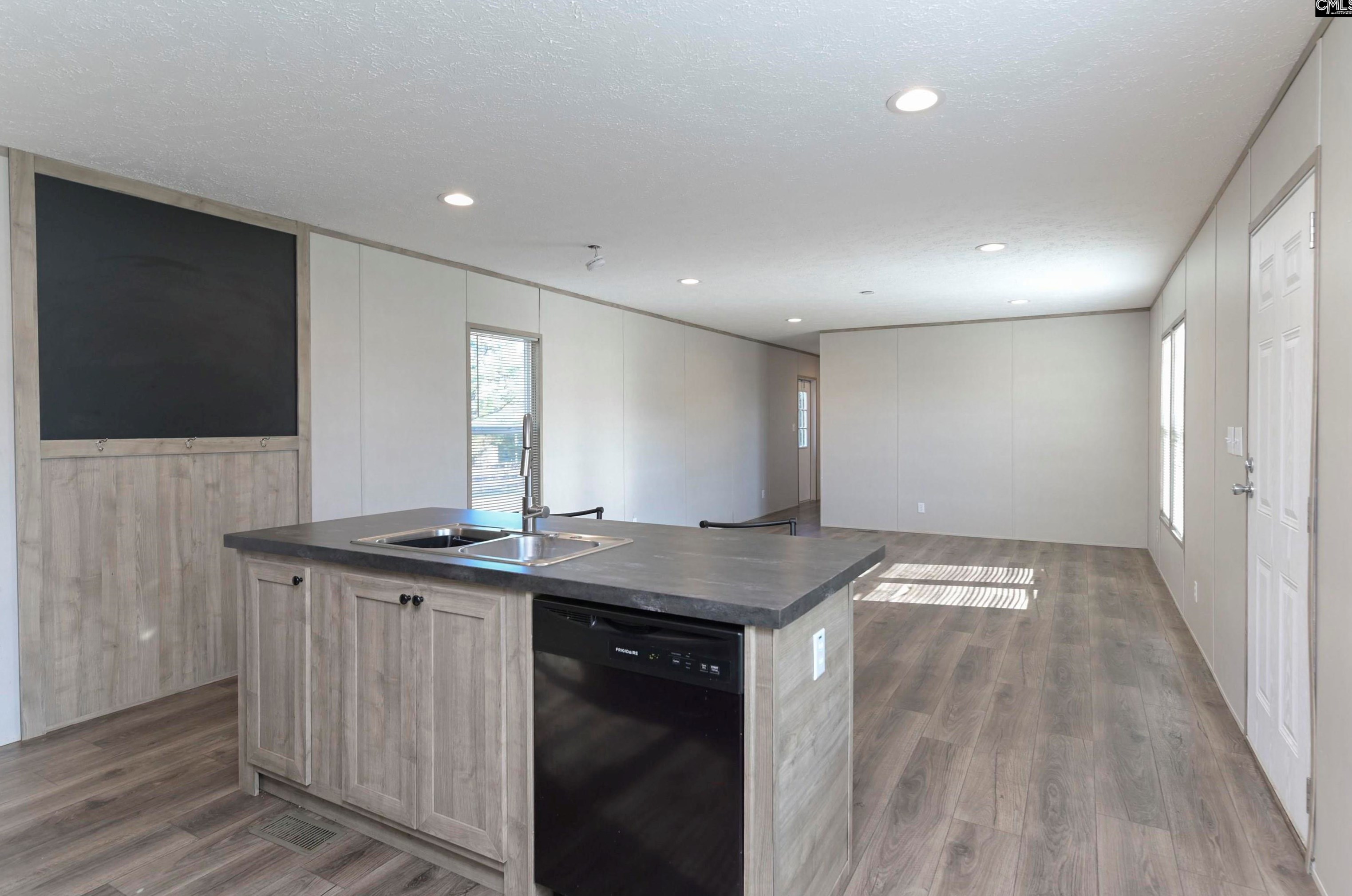 314 Peele Ct, Swansea, SC 29160