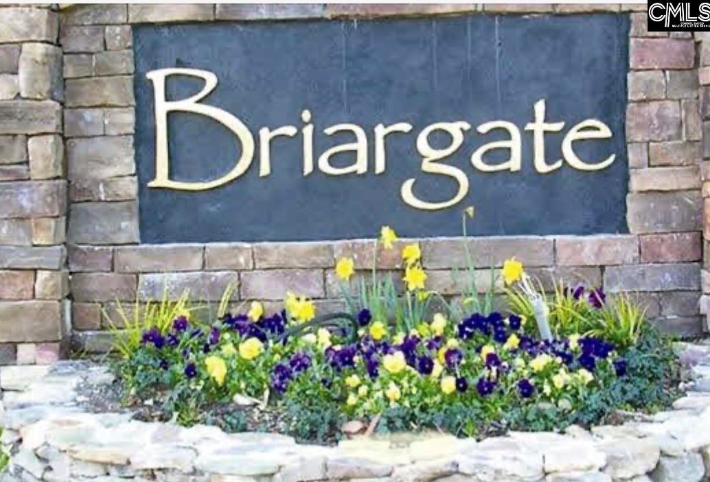 1003 Old Mnr Rd, Columbia SC 29210-6523 exterior