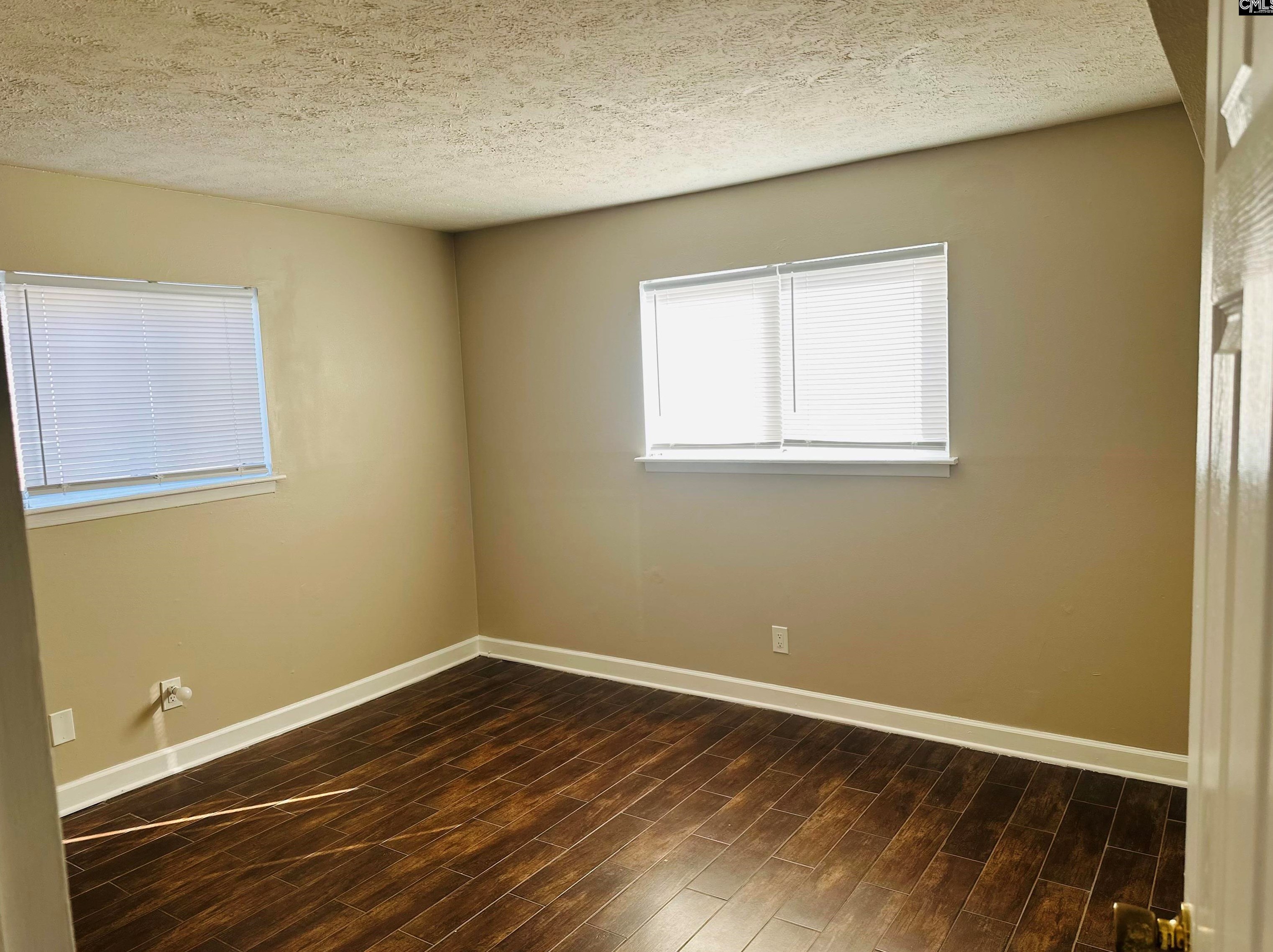 1003 Old Mnr Rd, Columbia SC 29210-6523 exterior