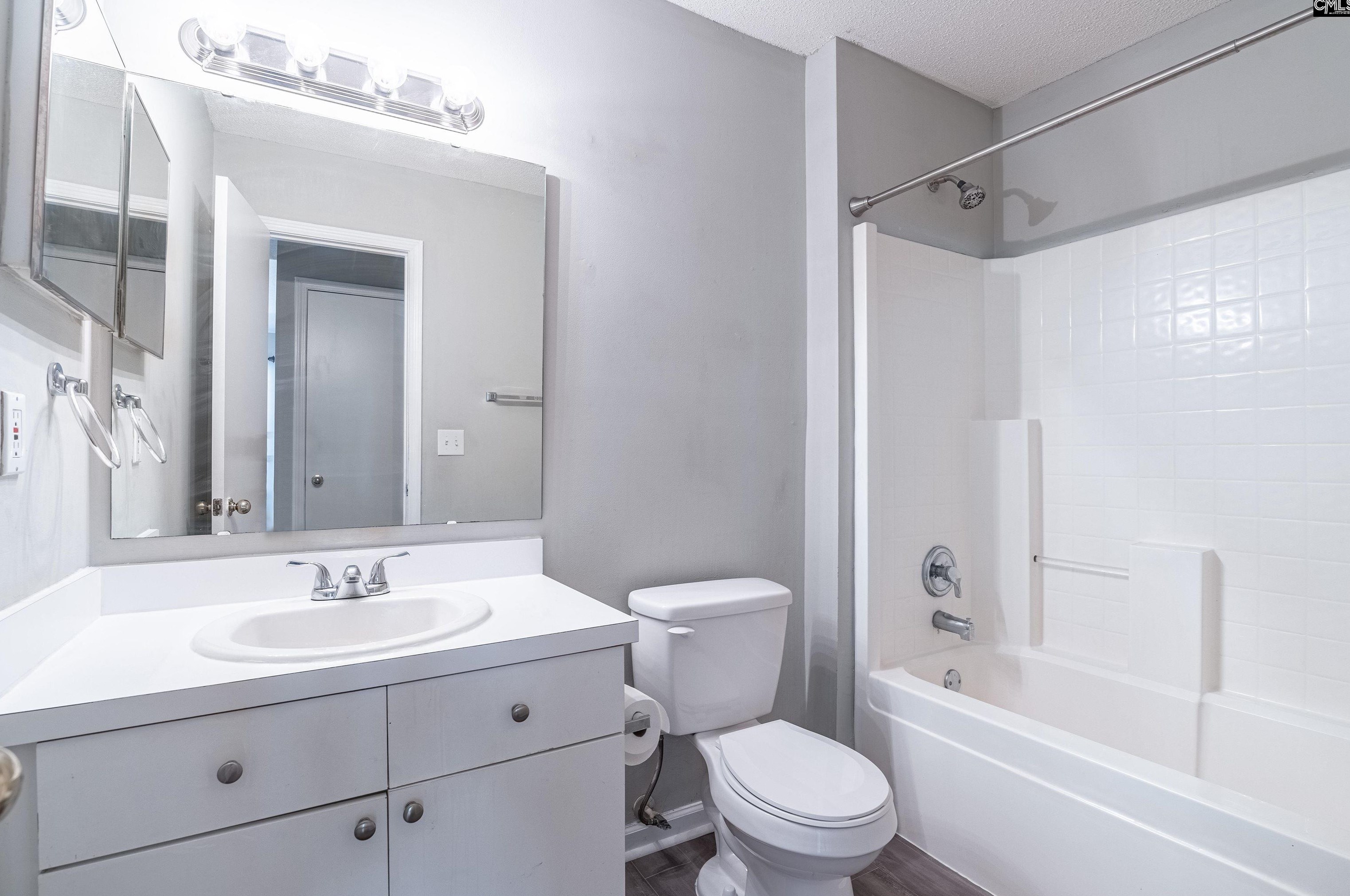 116 Gln Knl Dr, Columbia SC  29229-9245 exterior