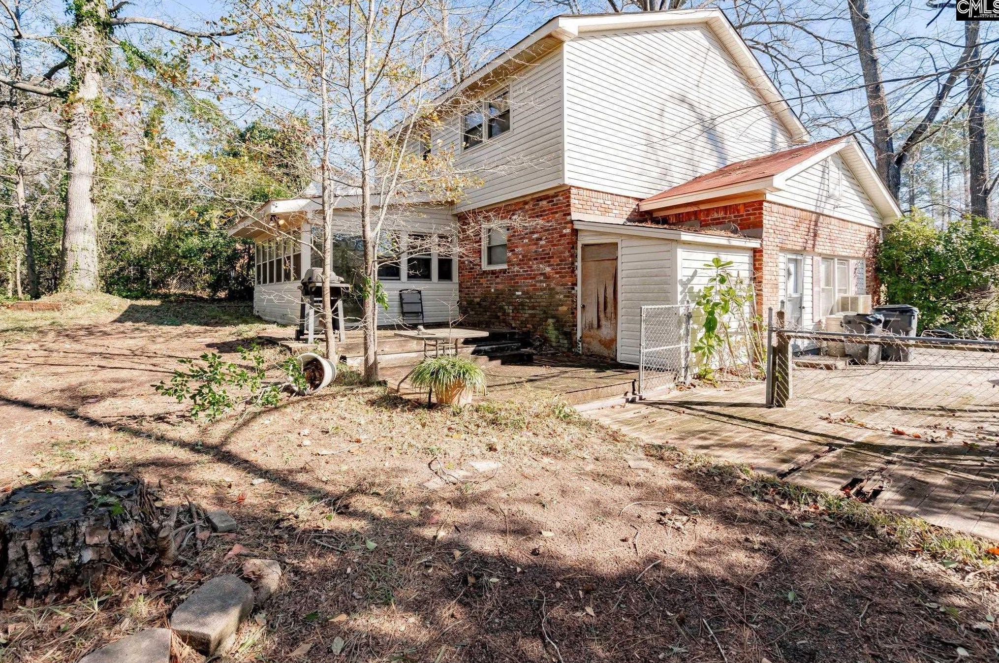 911 Rollingwood Trl, Columbia SC 29210-5018 exterior