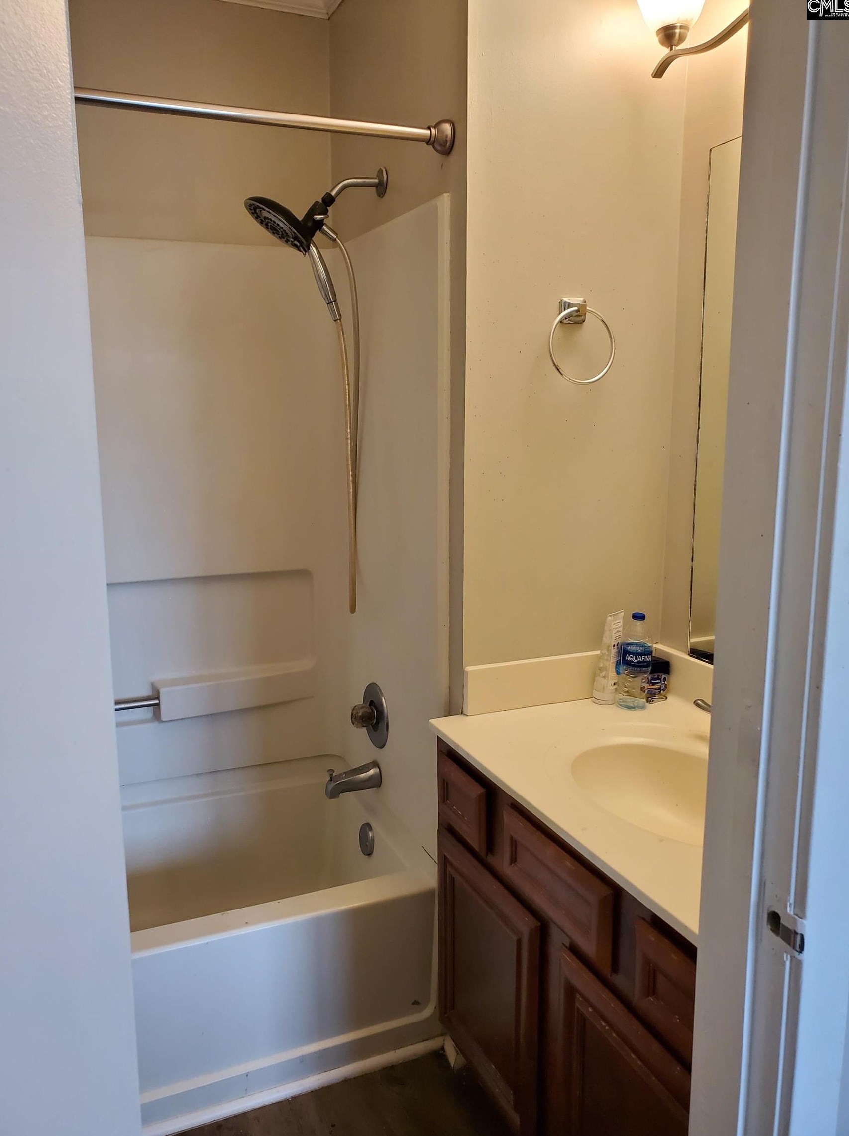 21 Canterbury Ct, Columbia SC 29210-6834 exterior