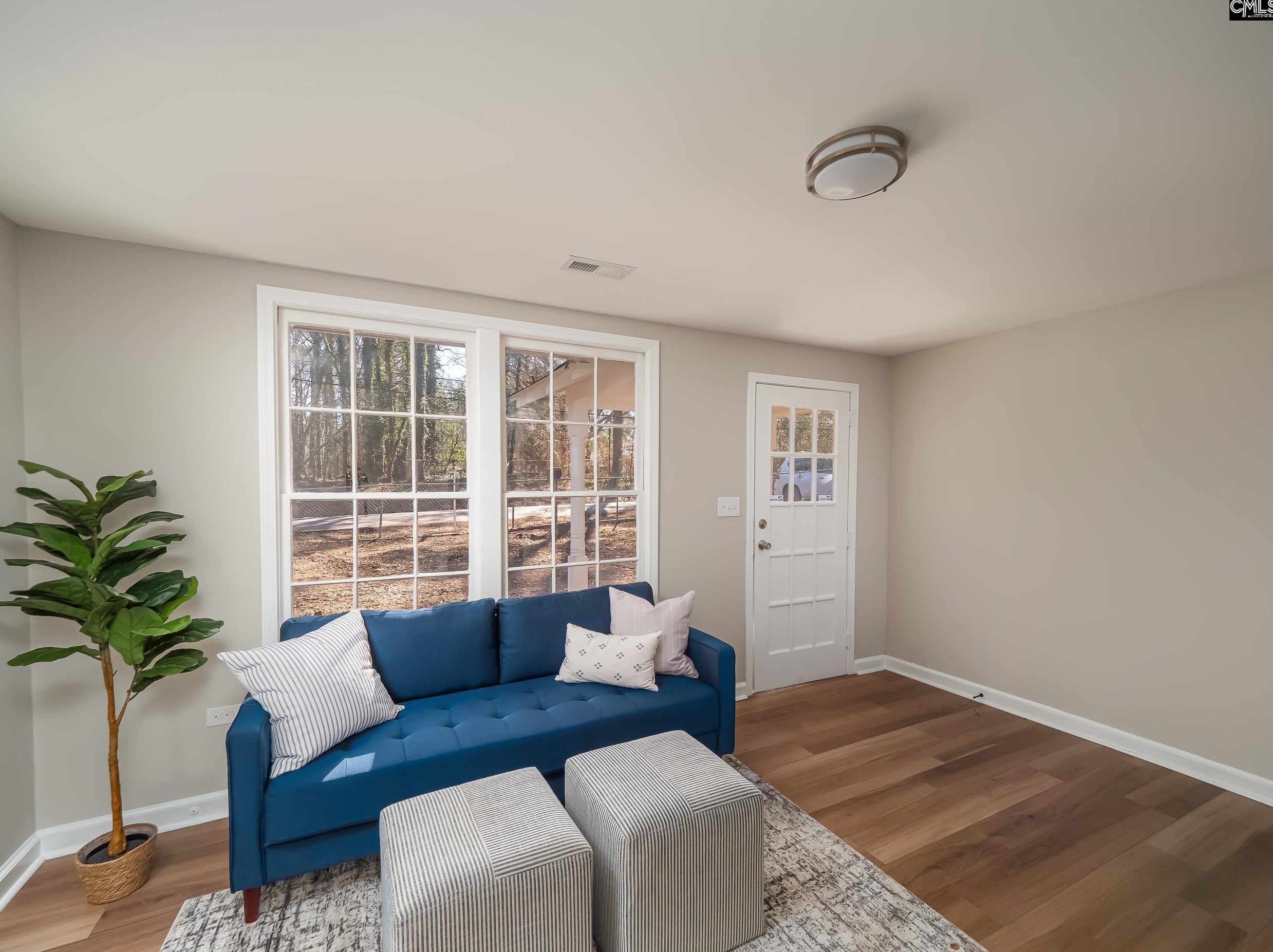 1403 St Andrews Terrace Rd, Columbia, SC 29210-5405