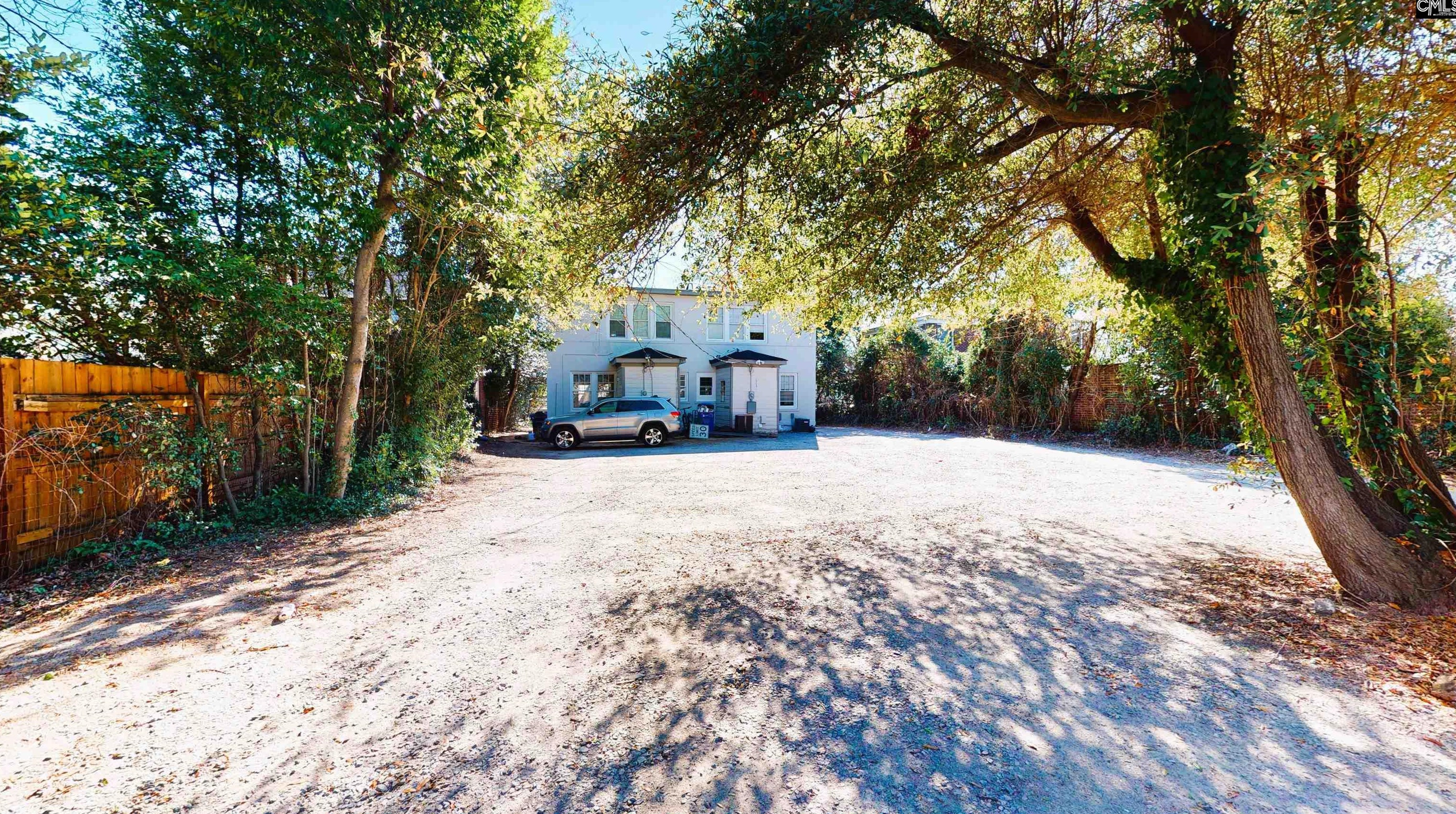 1617 Heyward St, Columbia SC 29205-3211 exterior