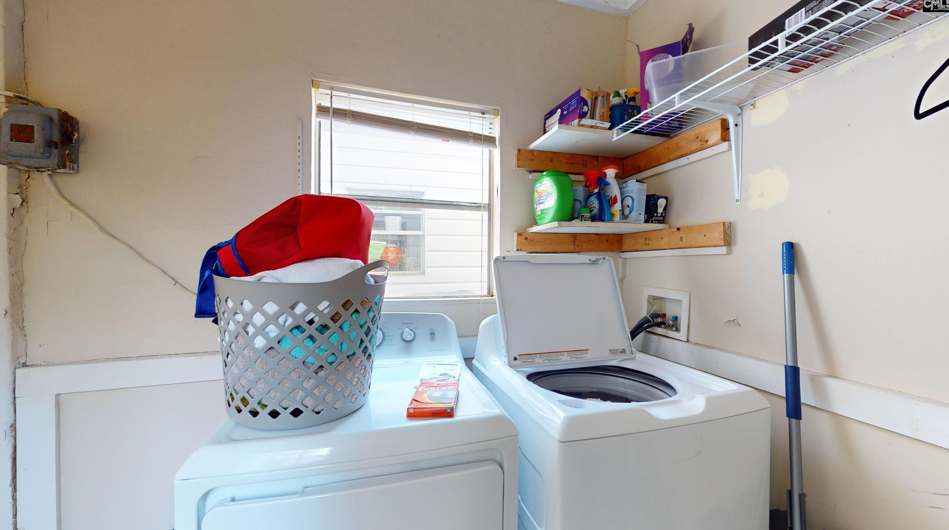 1617 Heyward St, Columbia SC 29205-3211 exterior