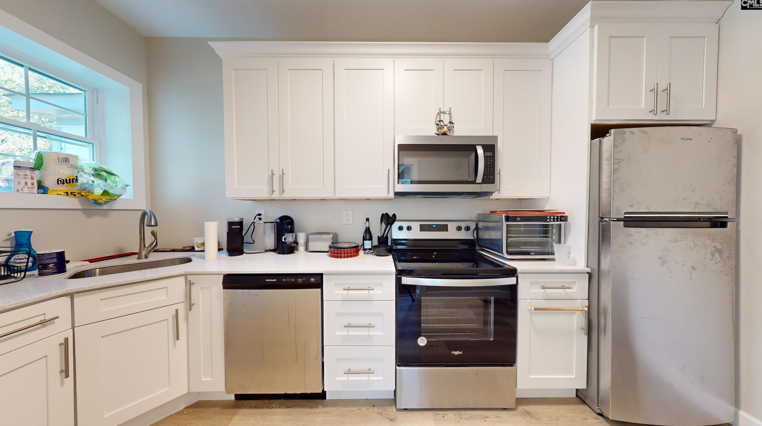 1617 Heyward St, Columbia SC 29205-3211 exterior