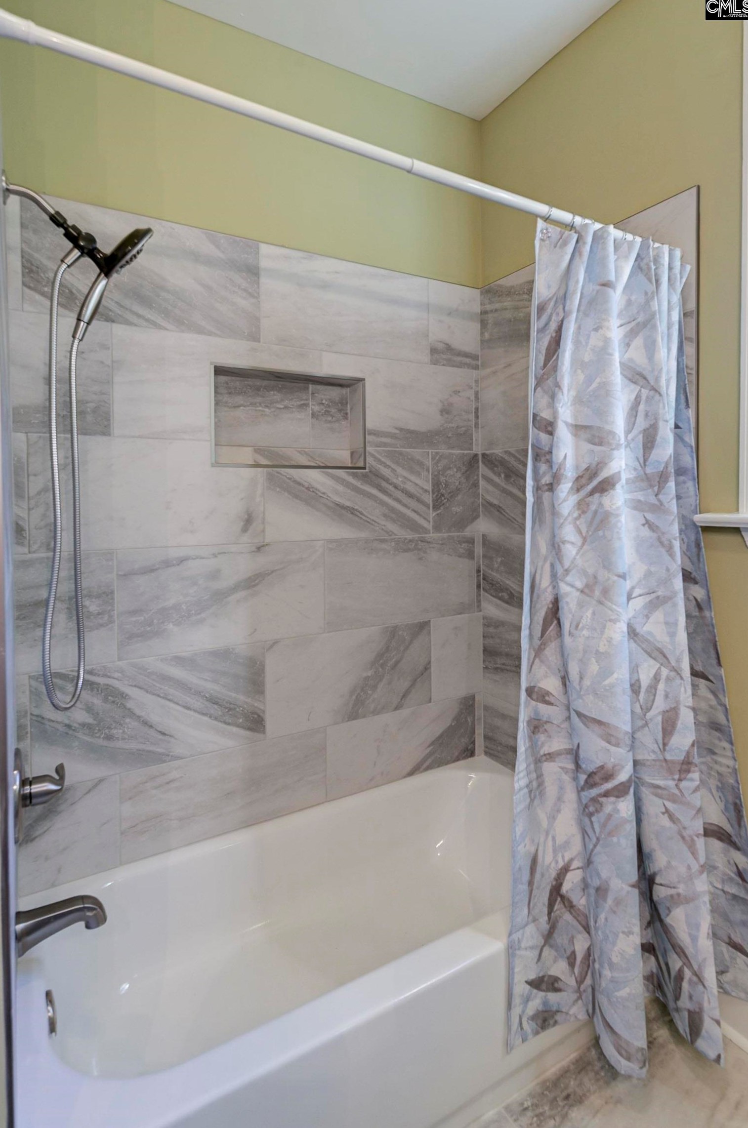 3515 Rosewood Dr, Columbia SC 29205-3448 exterior