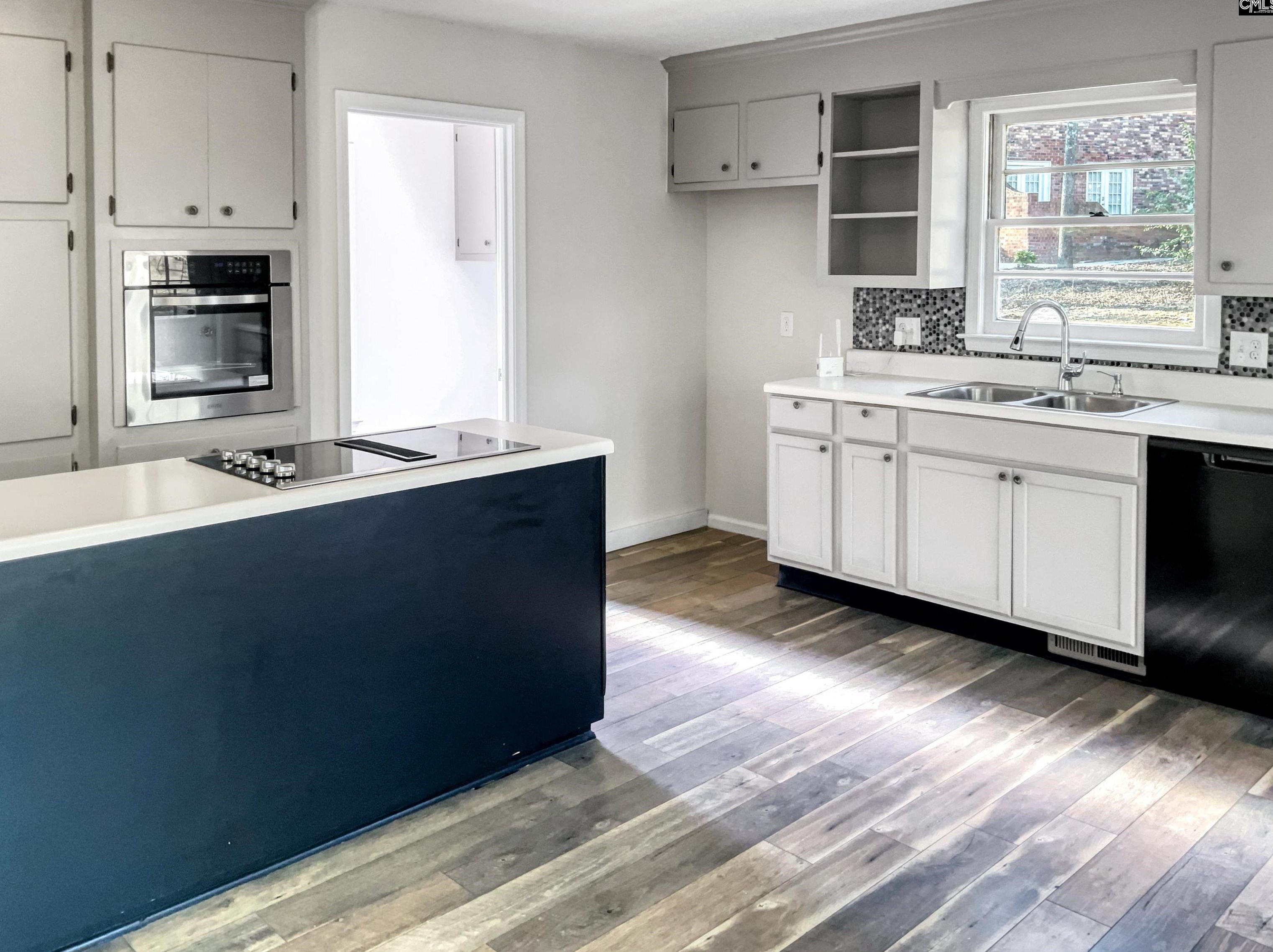 295 Middlesex Rd, Columbia SC  29210-4407 exterior