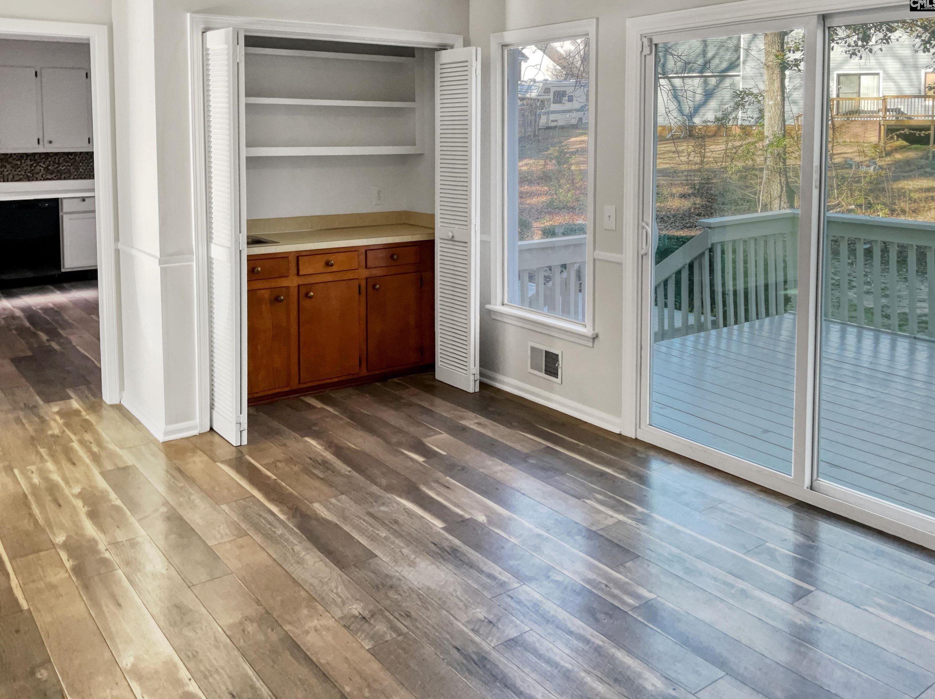 295 Middlesex Rd, Columbia SC  29210-4407 exterior