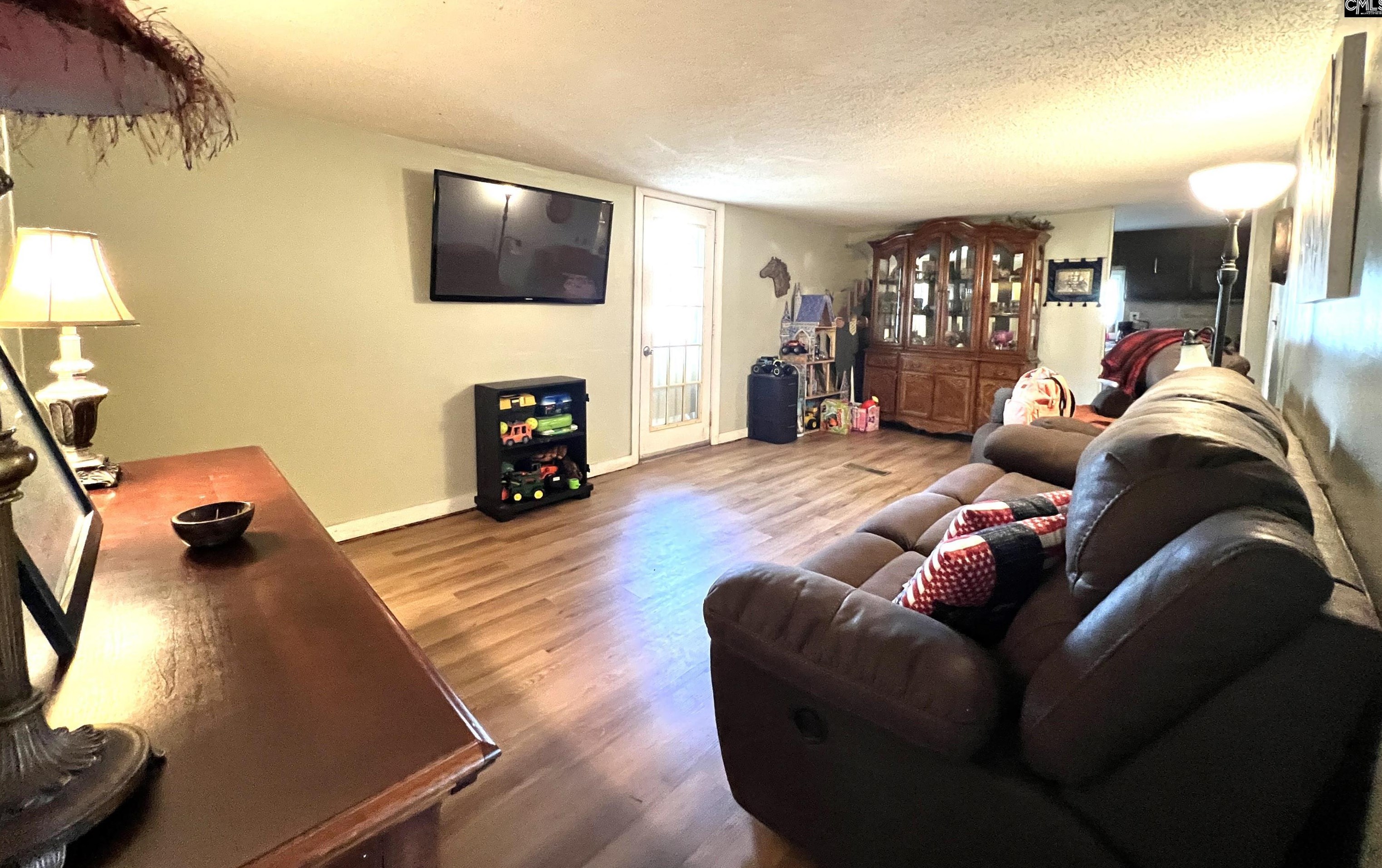 132 Louis Lee Ln, Columbia SC  29229-8633 exterior