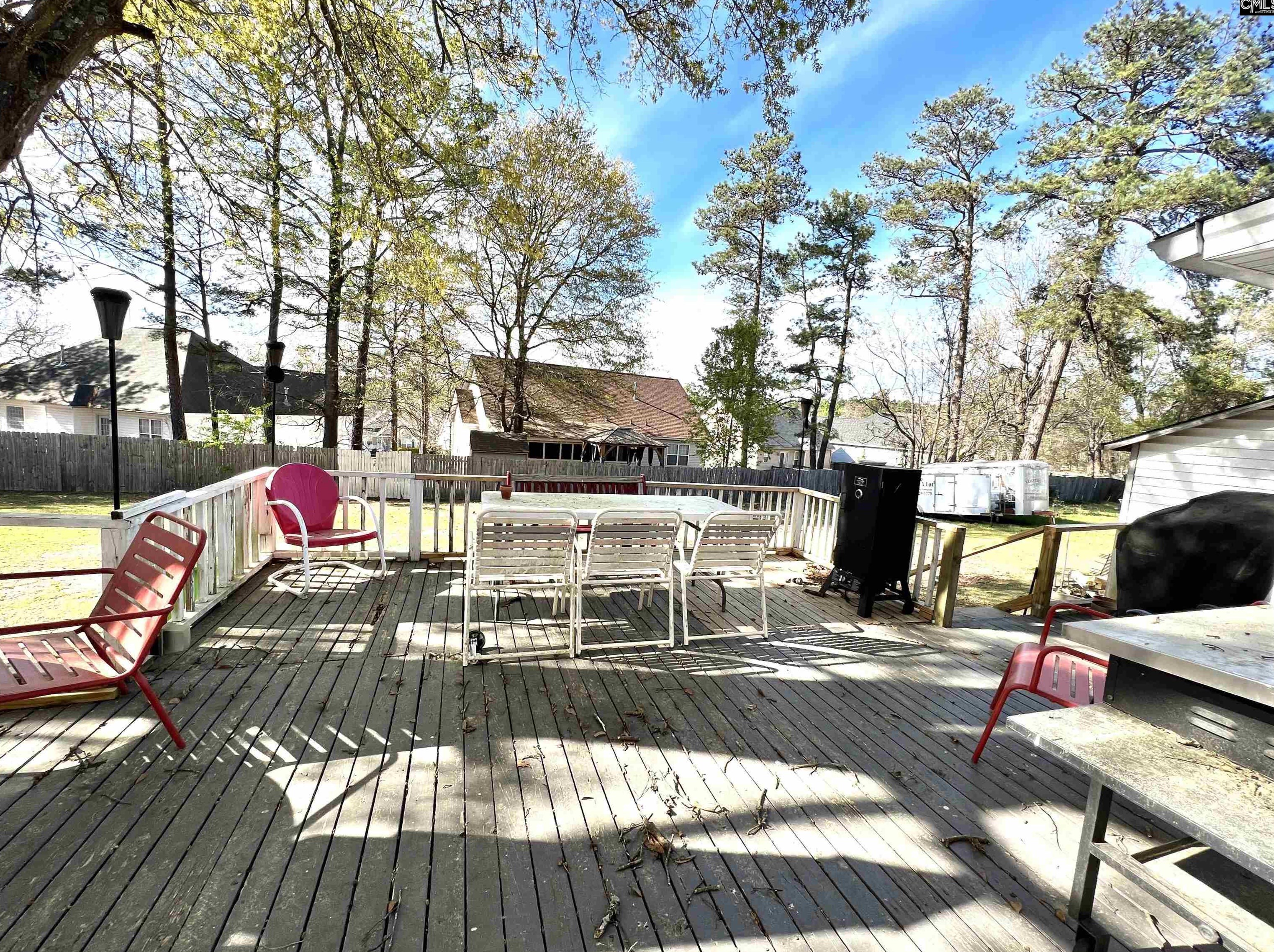 132 Louis Lee Ln, Columbia SC  29229-8633 exterior