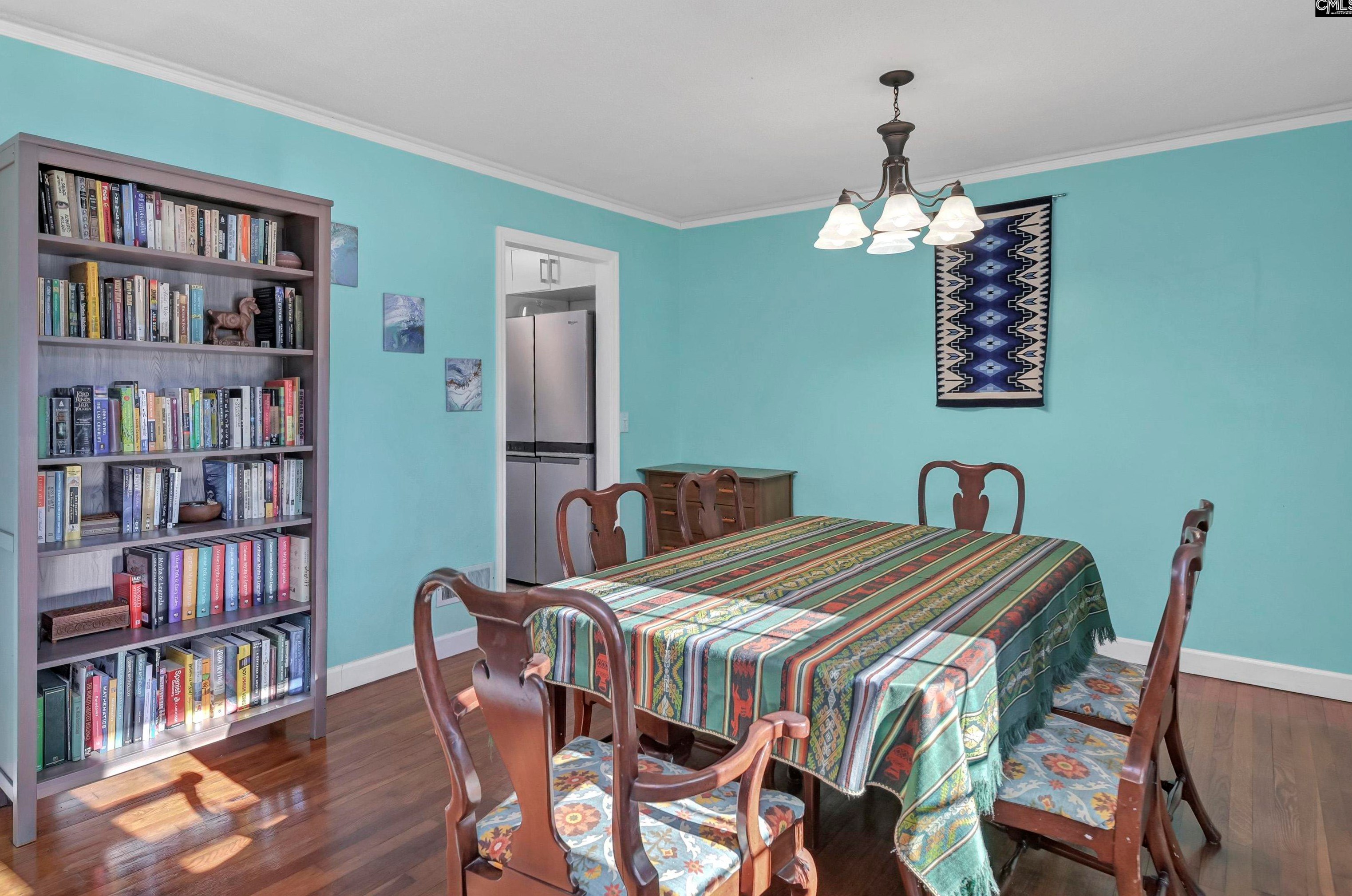 3549 Lynhaven Dr, Columbia SC  29204-4412 exterior