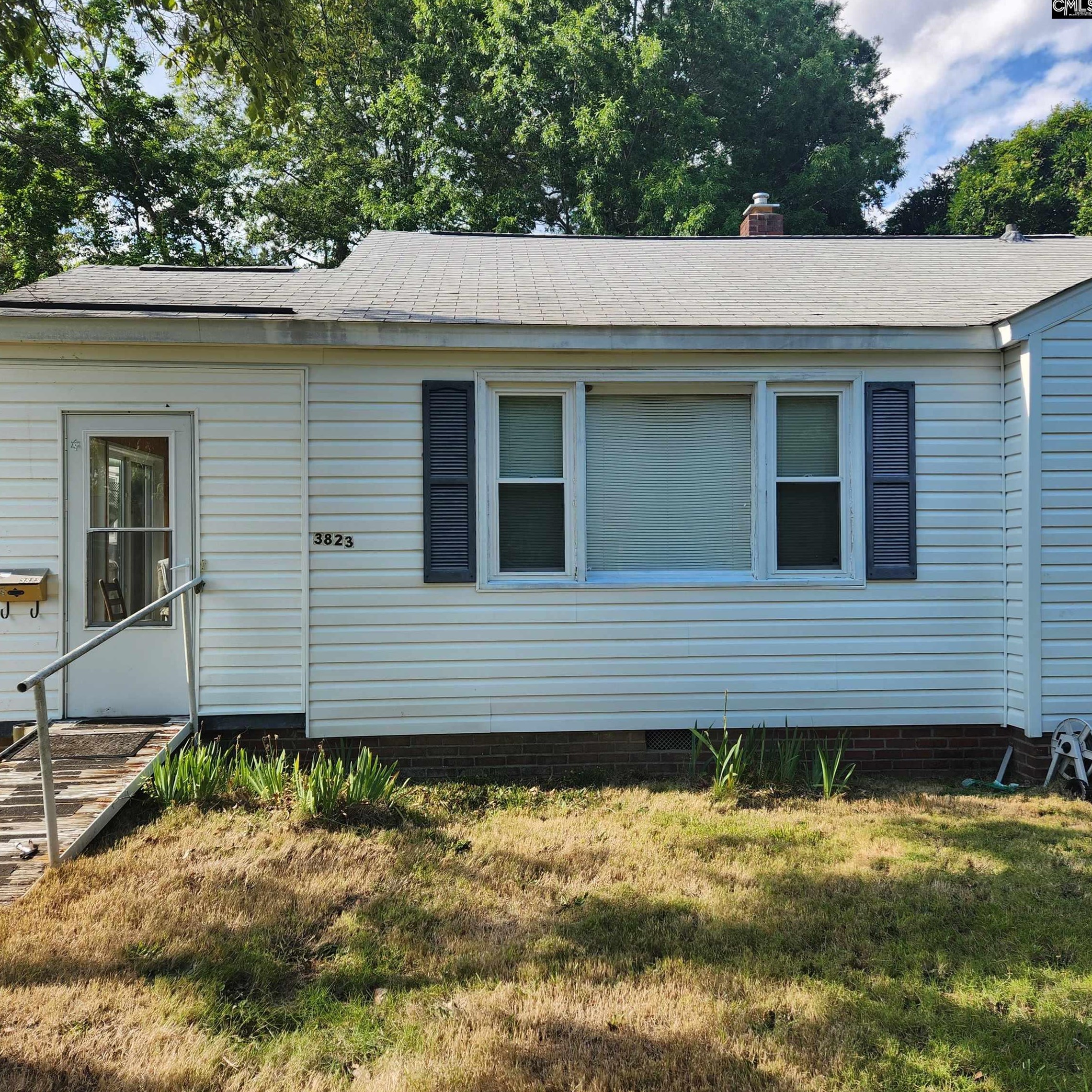 3823 Montgomery Ave, Columbia, SC 29205-4125